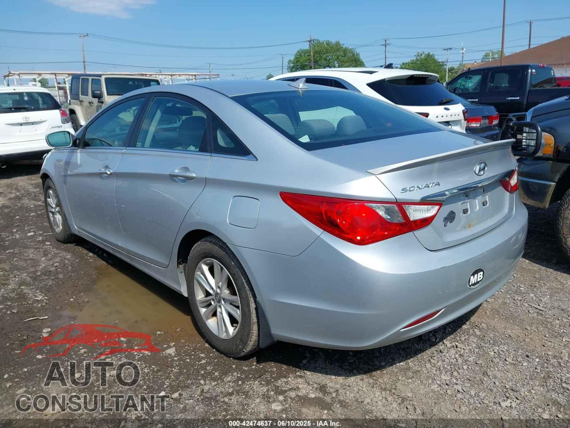 HYUNDAI SONATA 2013 - 5NPEB4AC7DH572899