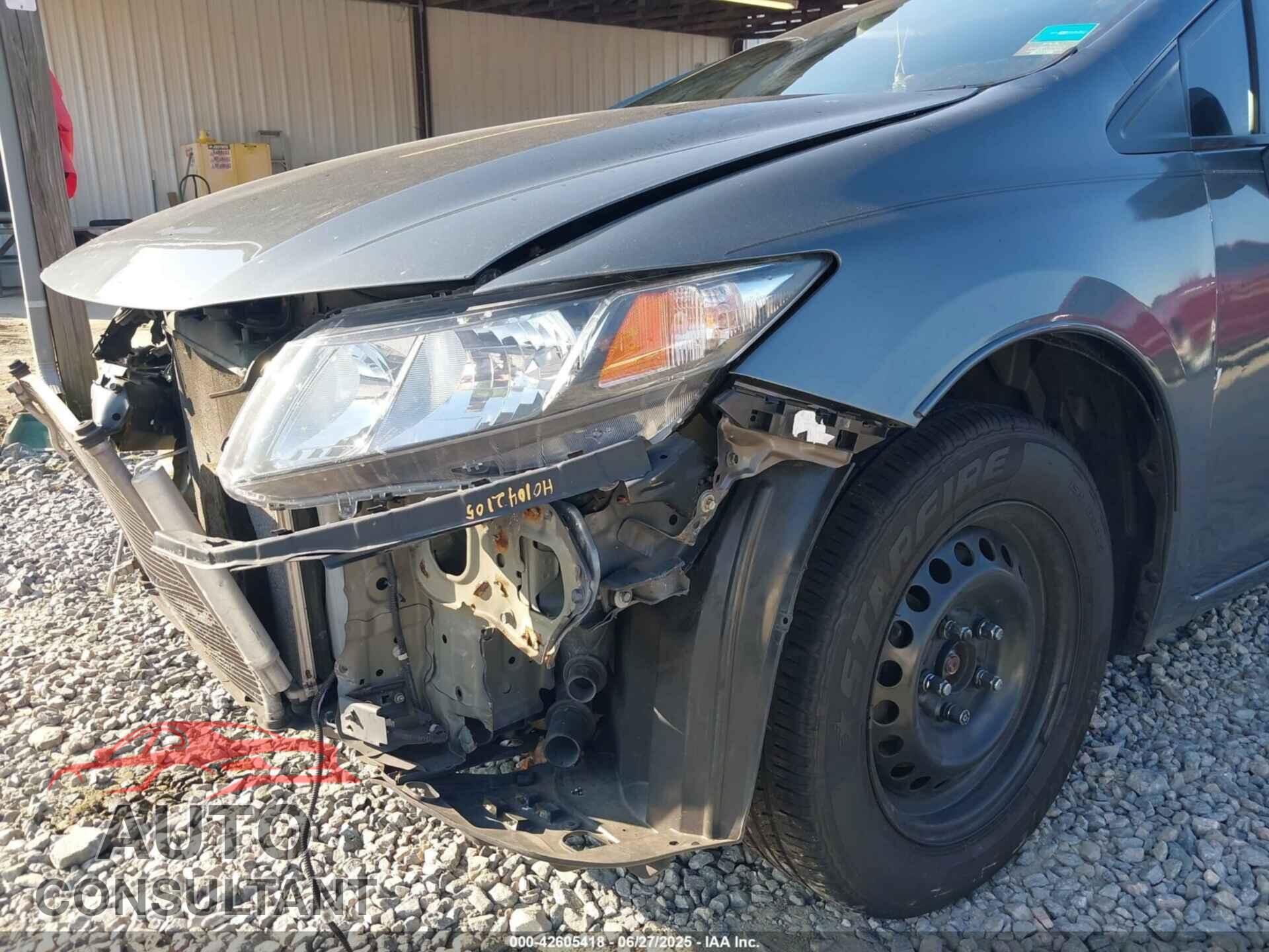 HONDA CIVIC 2013 - 19XFB2F56DE012735