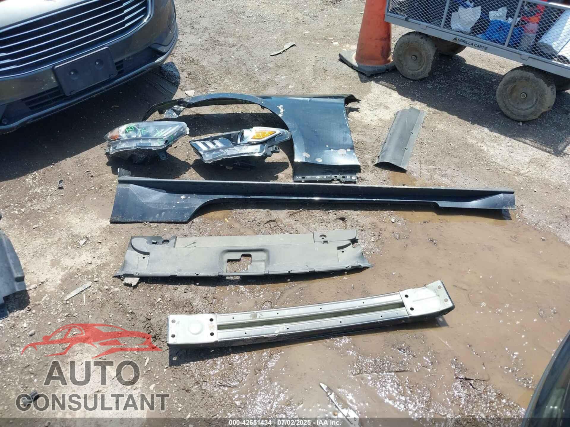 FORD MUSTANG 2017 - 1FATP8UH8H5295196