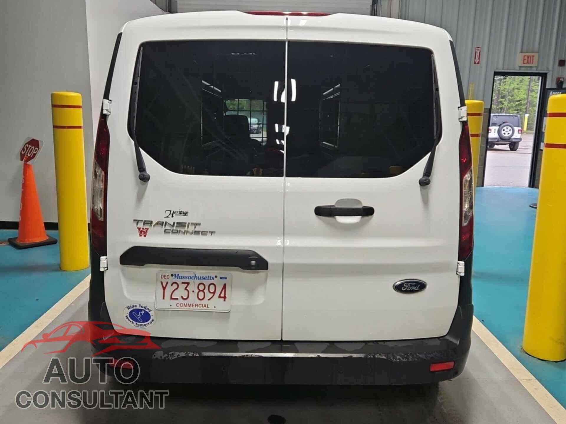 FORD TRANSIT CONNECT 2019 - NM0LS7E27K1393726