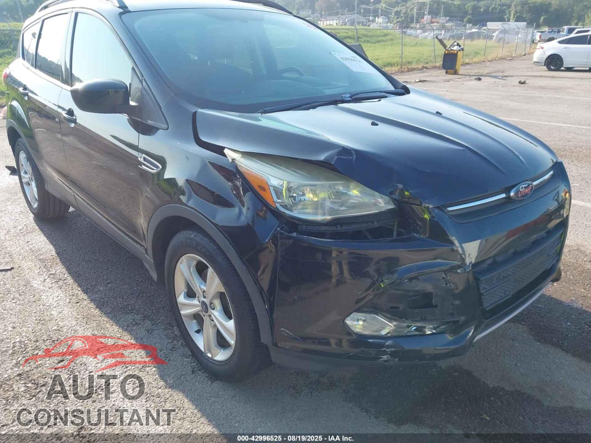 FORD ESCAPE 2015 - 1FMCU0GX8FUB54991
