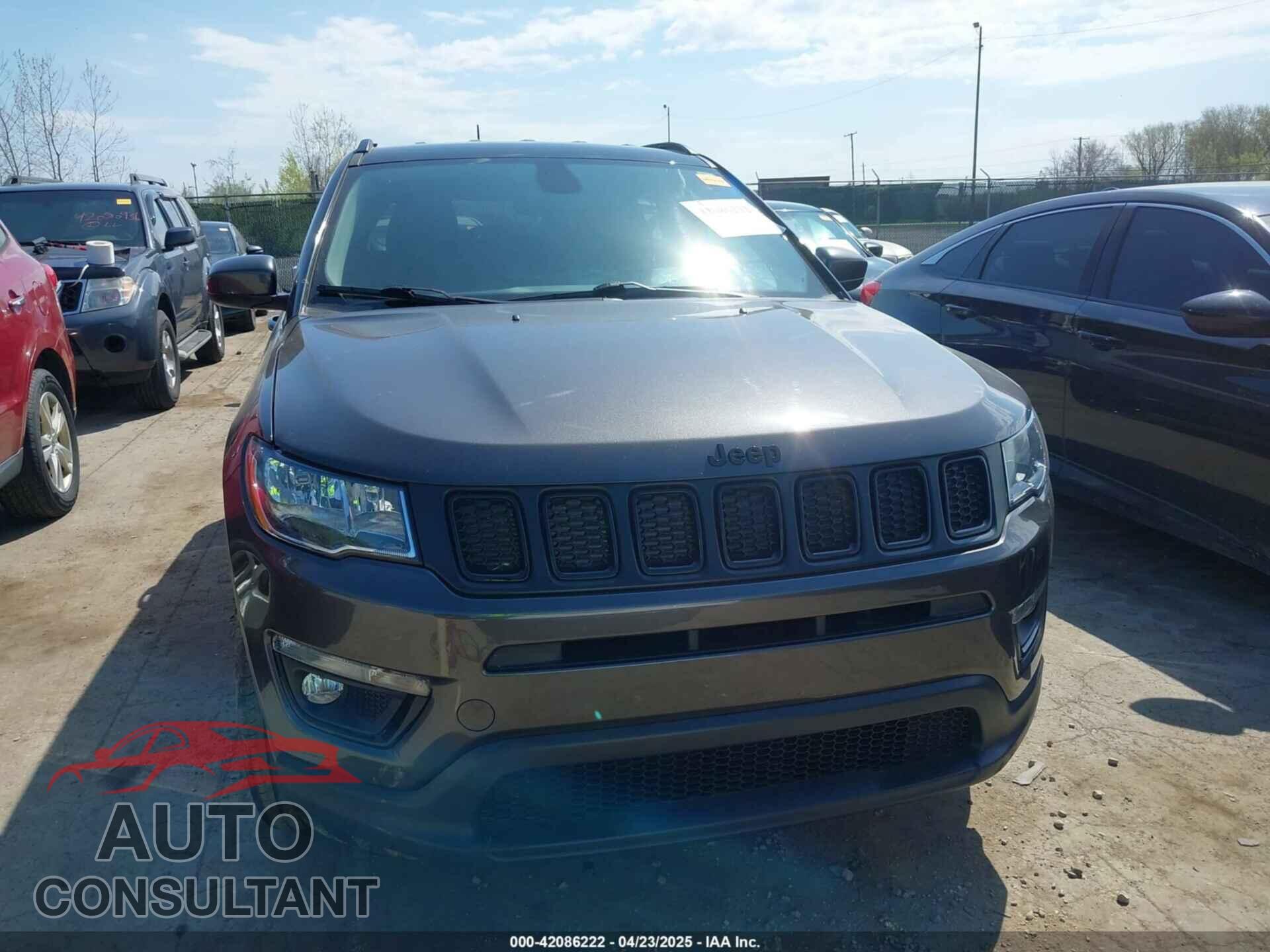 JEEP COMPASS 2021 - 3C4NJDBB4MT555101