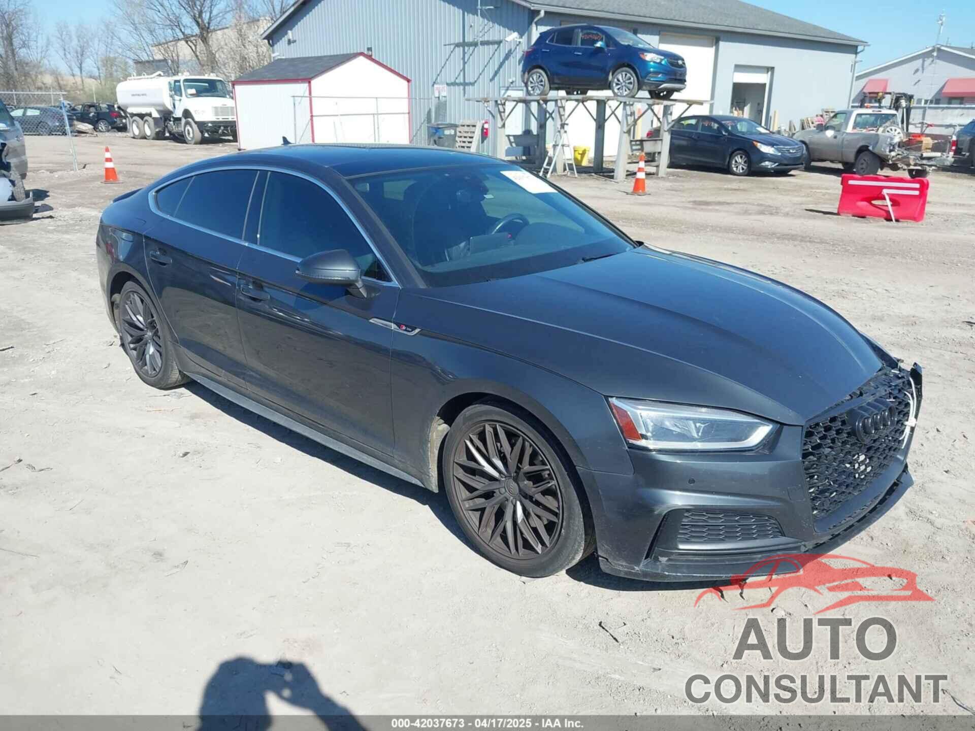 AUDI A5 2018 - WAUENCF53JA132769