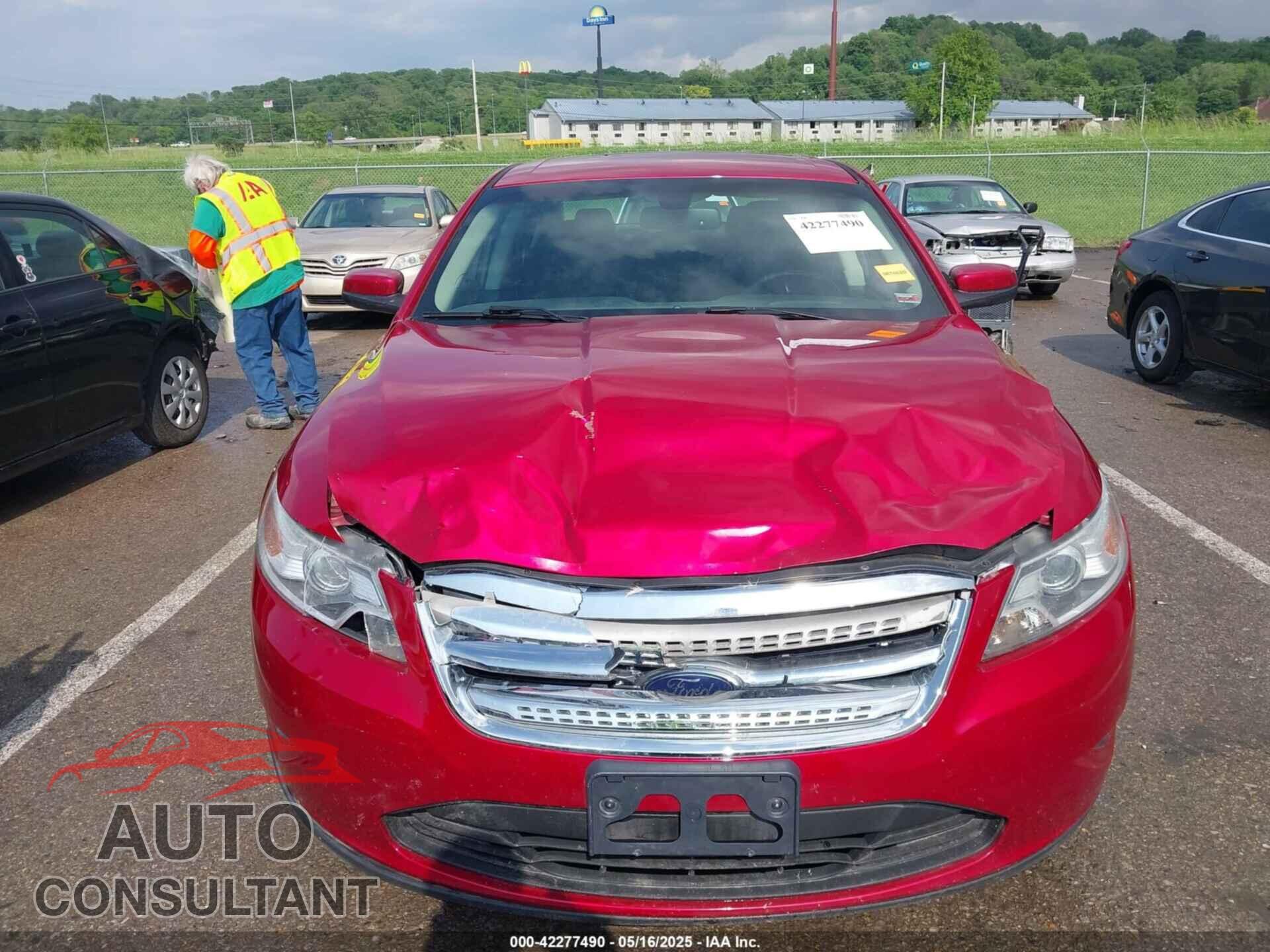 FORD TAURUS 2012 - 1FAHP2EW0CG133205