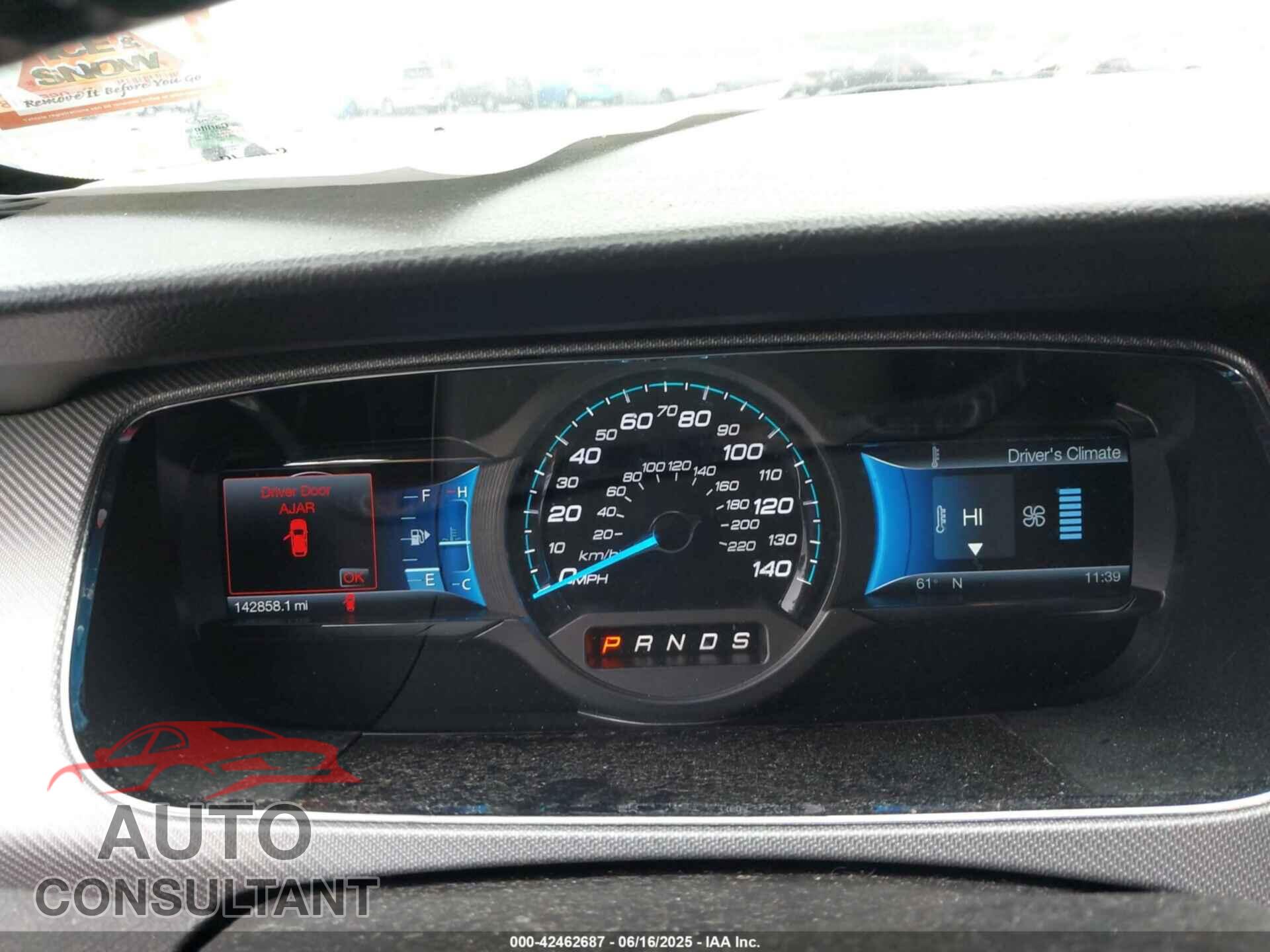 FORD TAURUS 2013 - 1FAHP2KT0DG104394