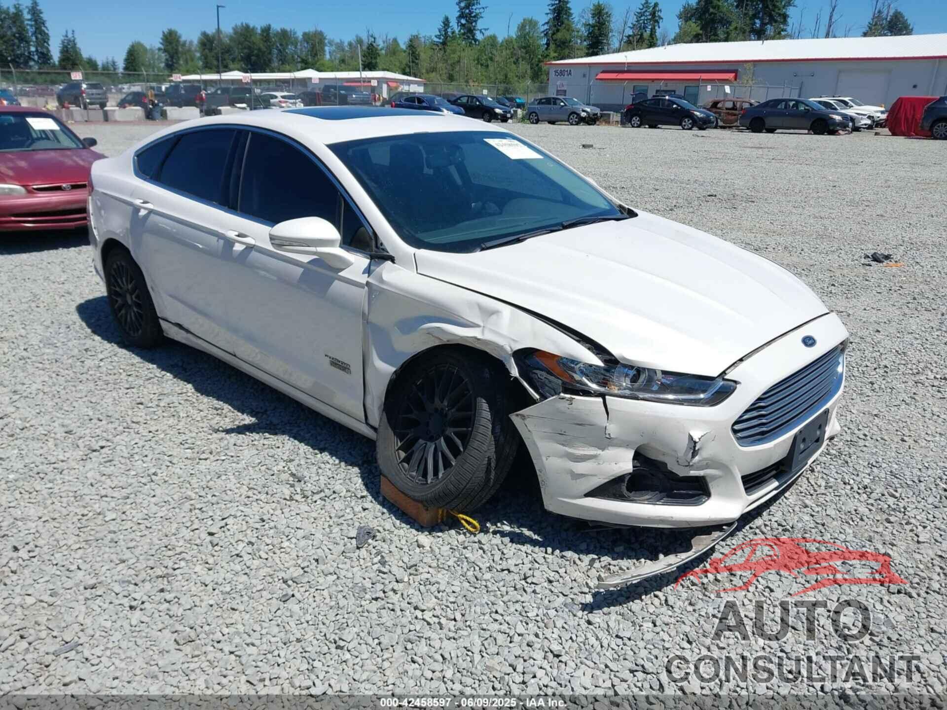 FORD FUSION ENERGI 2013 - 3FA6P0PU0DR254771