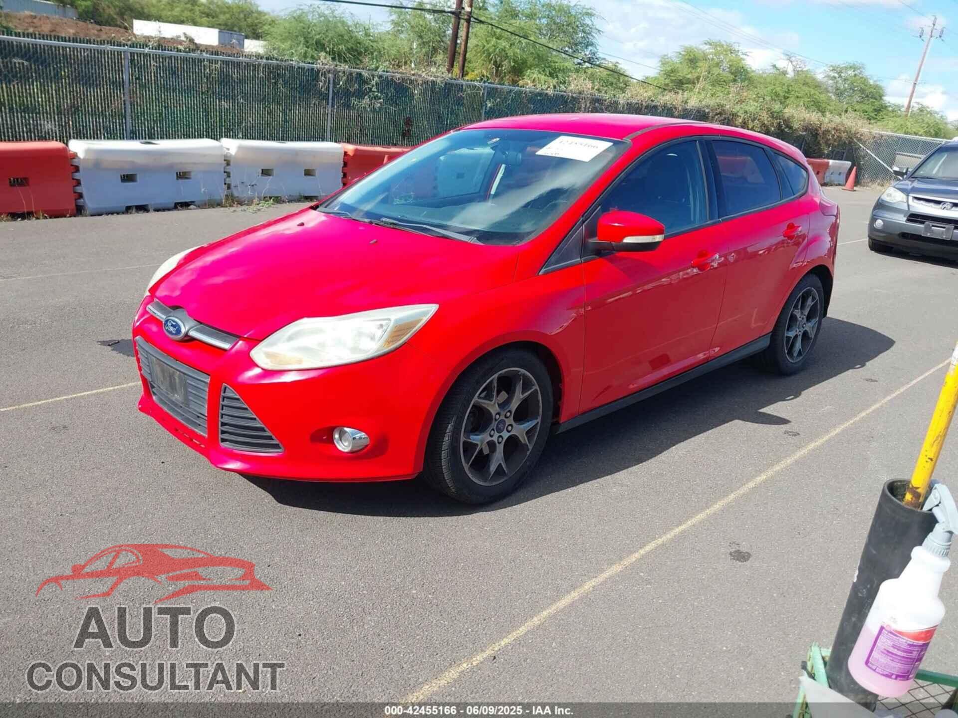 FORD FOCUS 2014 - 1FADP3K23EL362414
