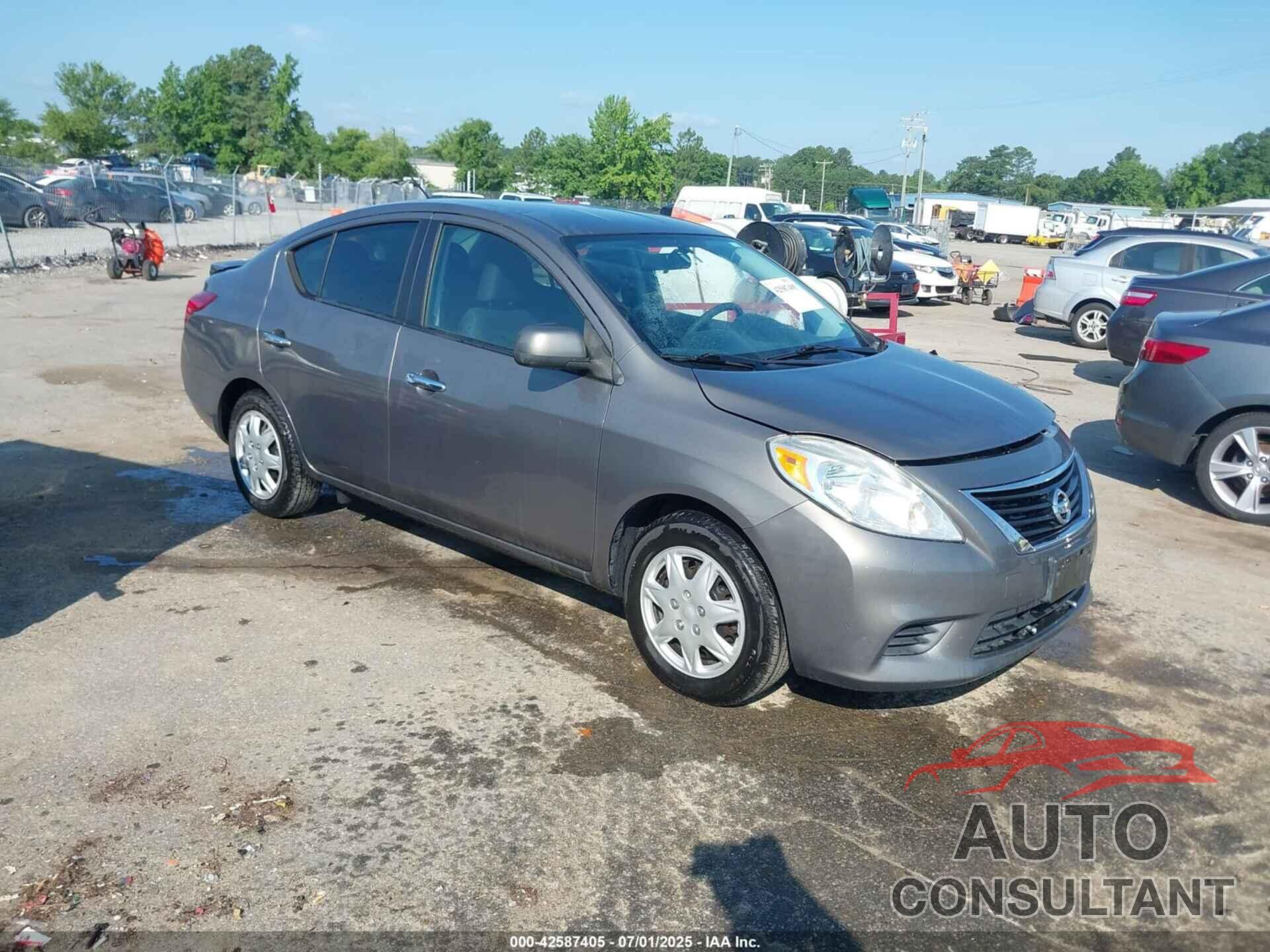 NISSAN VERSA 2013 - 3N1CN7AP8DL852840