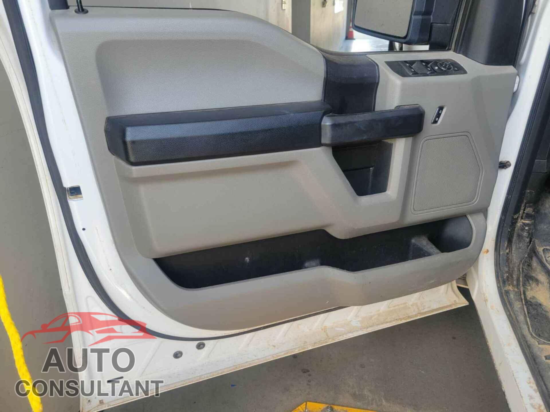 FORD F-150 2018 - 1FTEW1CB1JKF00794