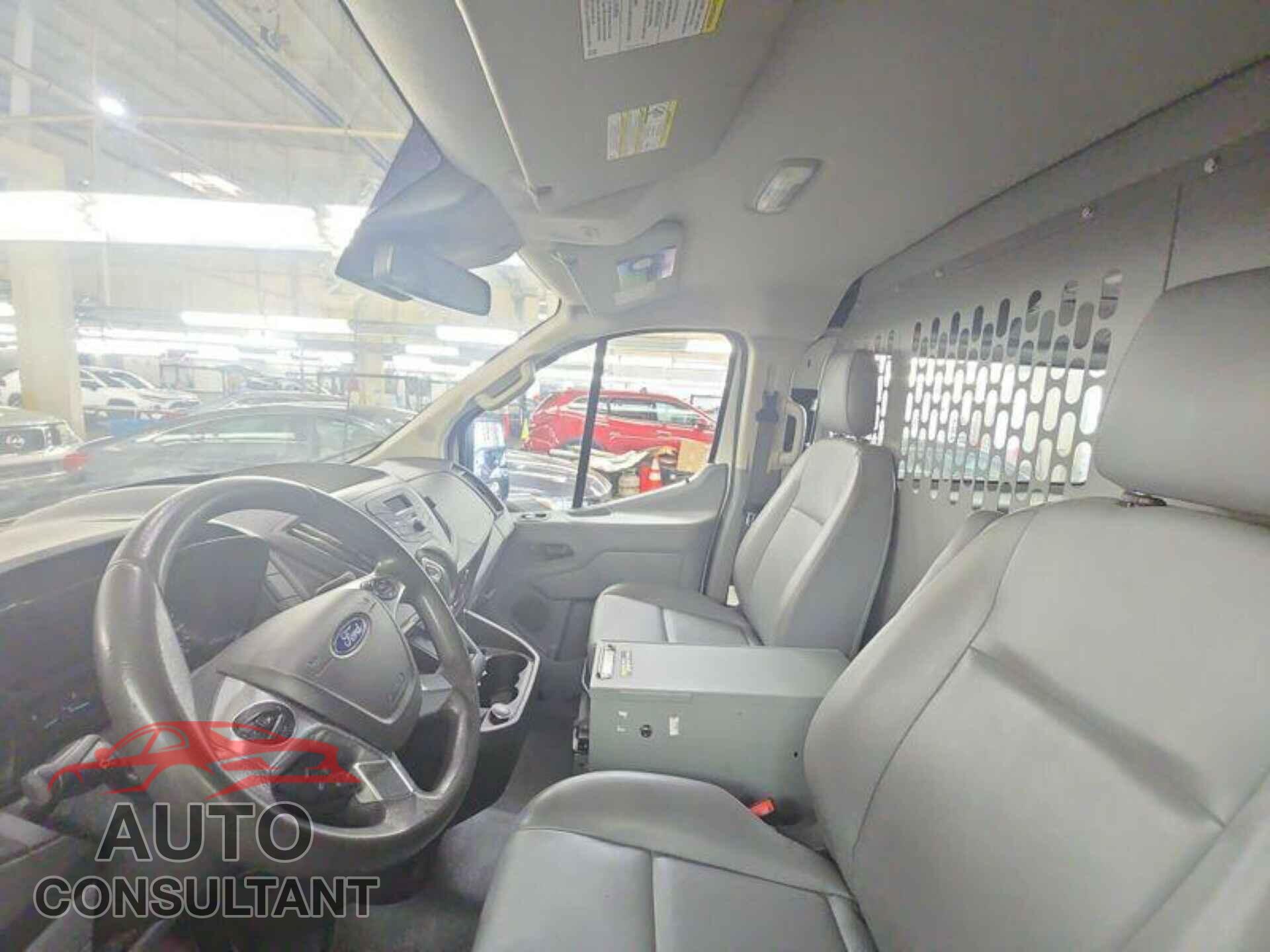 FORD TRANSIT 2018 - 1FTYE1YM9JKB51975
