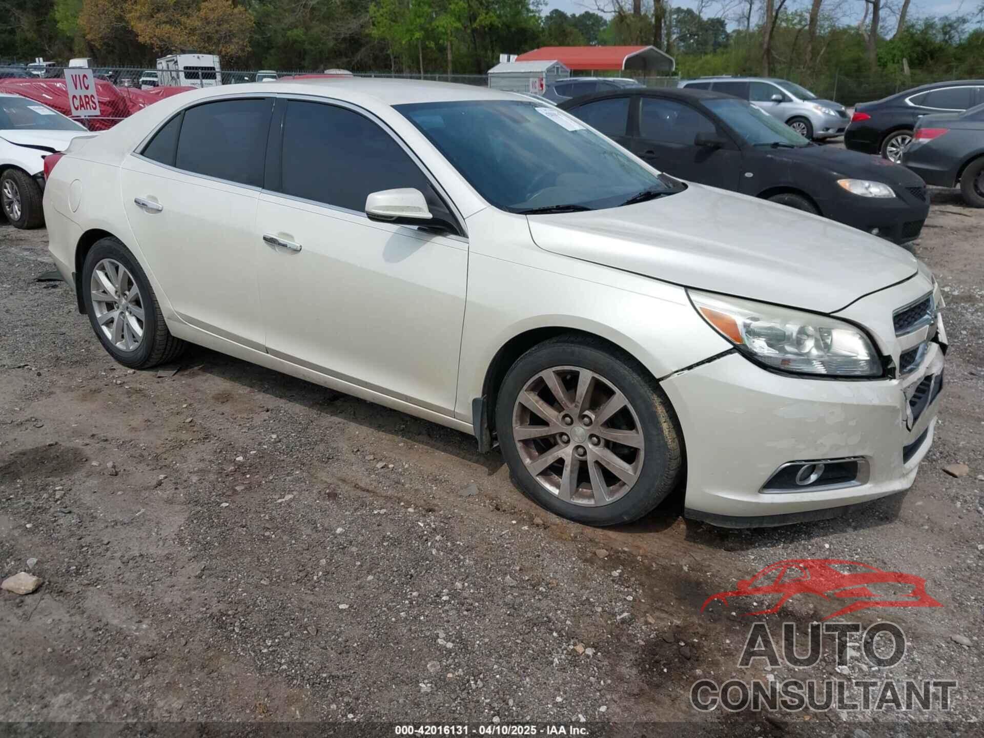 CHEVROLET MALIBU 2013 - 1G11H5SA0DF342110