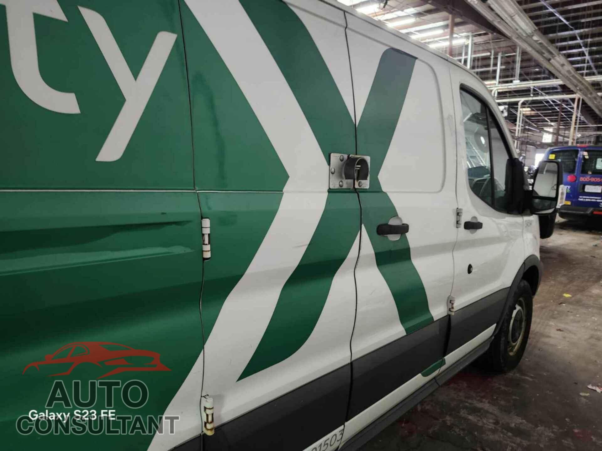 FORD TRANSIT 2015 - 1FTNR1ZM3FKA55210