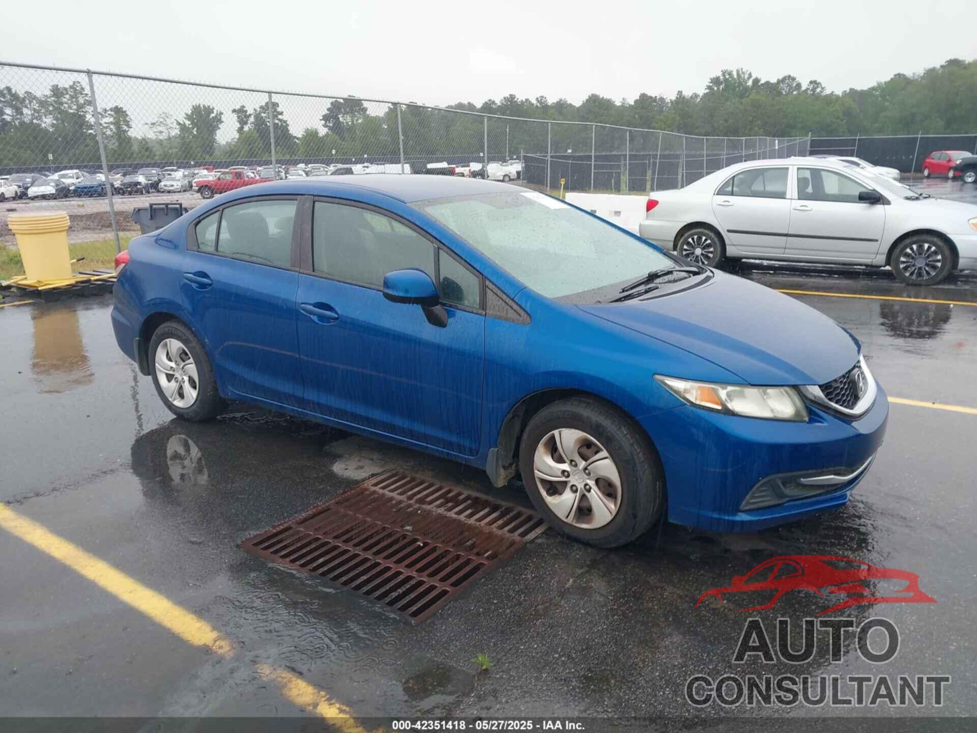 HONDA CIVIC 2013 - 2HGFB2F53DH587204