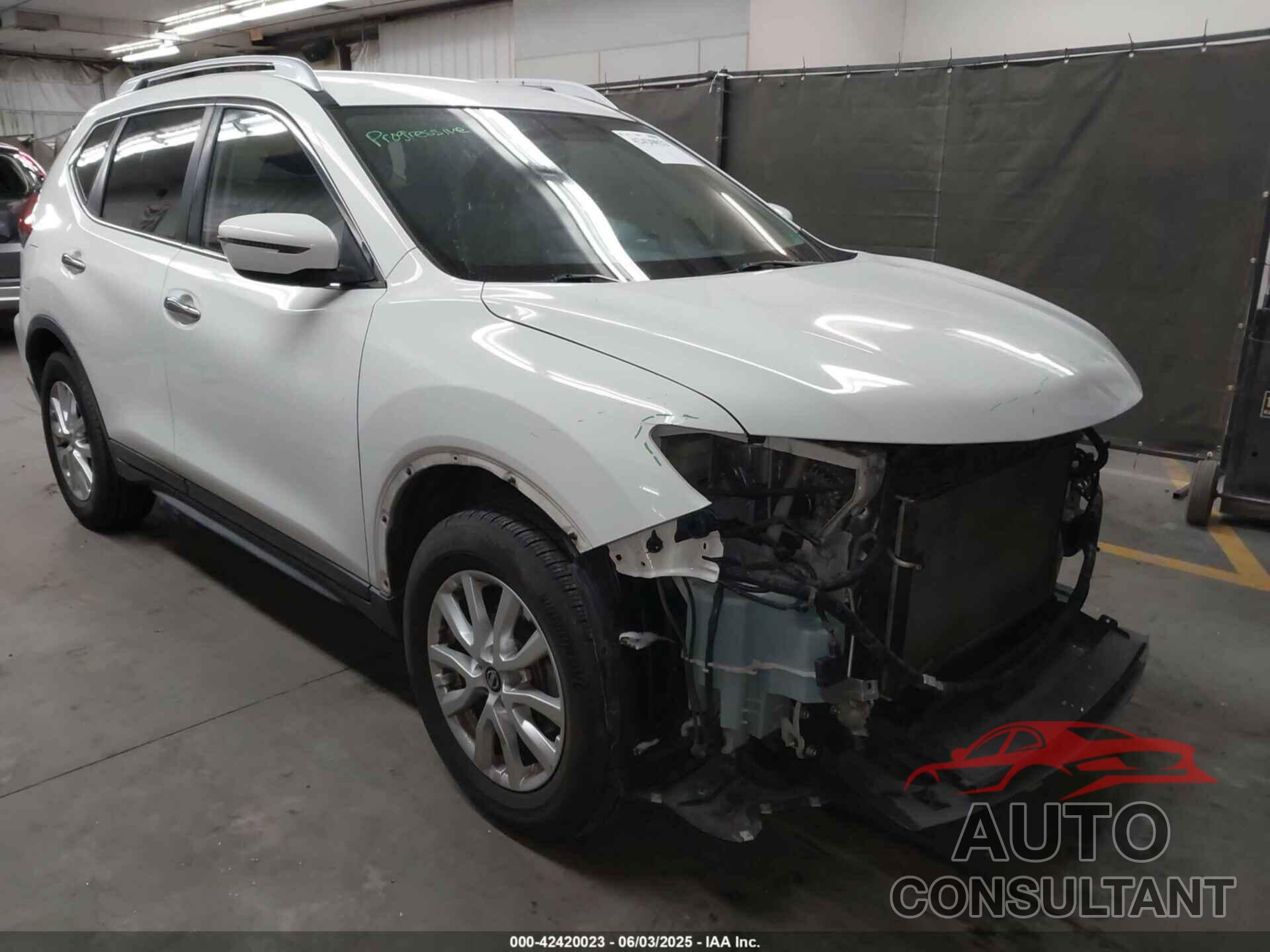 NISSAN ROGUE 2017 - JN8AT2MT6HW153216