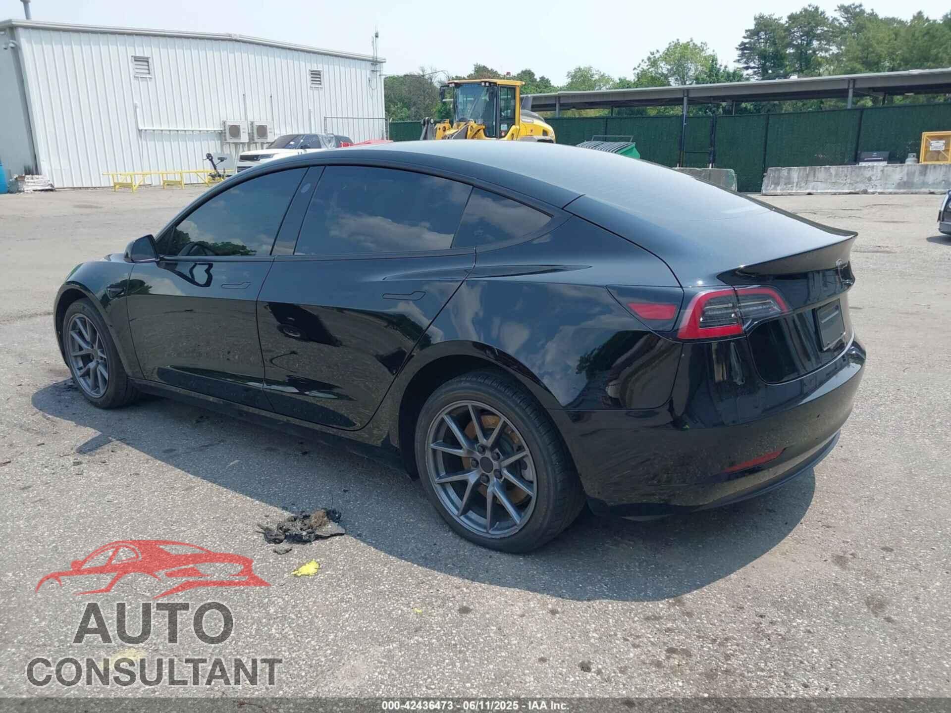 TESLA MODEL 3 2023 - 5YJ3E1EA4PF565899