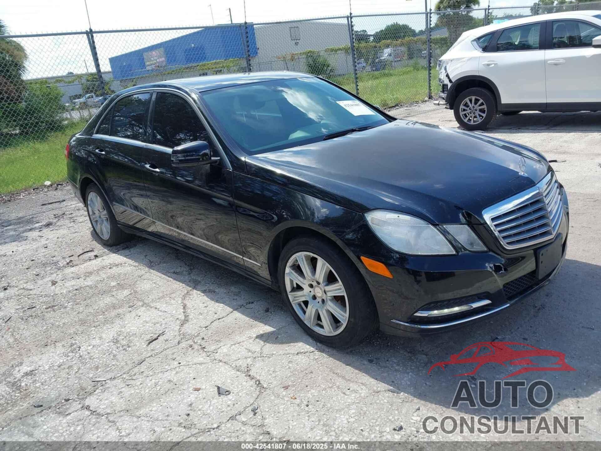 MERCEDES-BENZ E 350 2013 - WDDHF8JB6DA721655