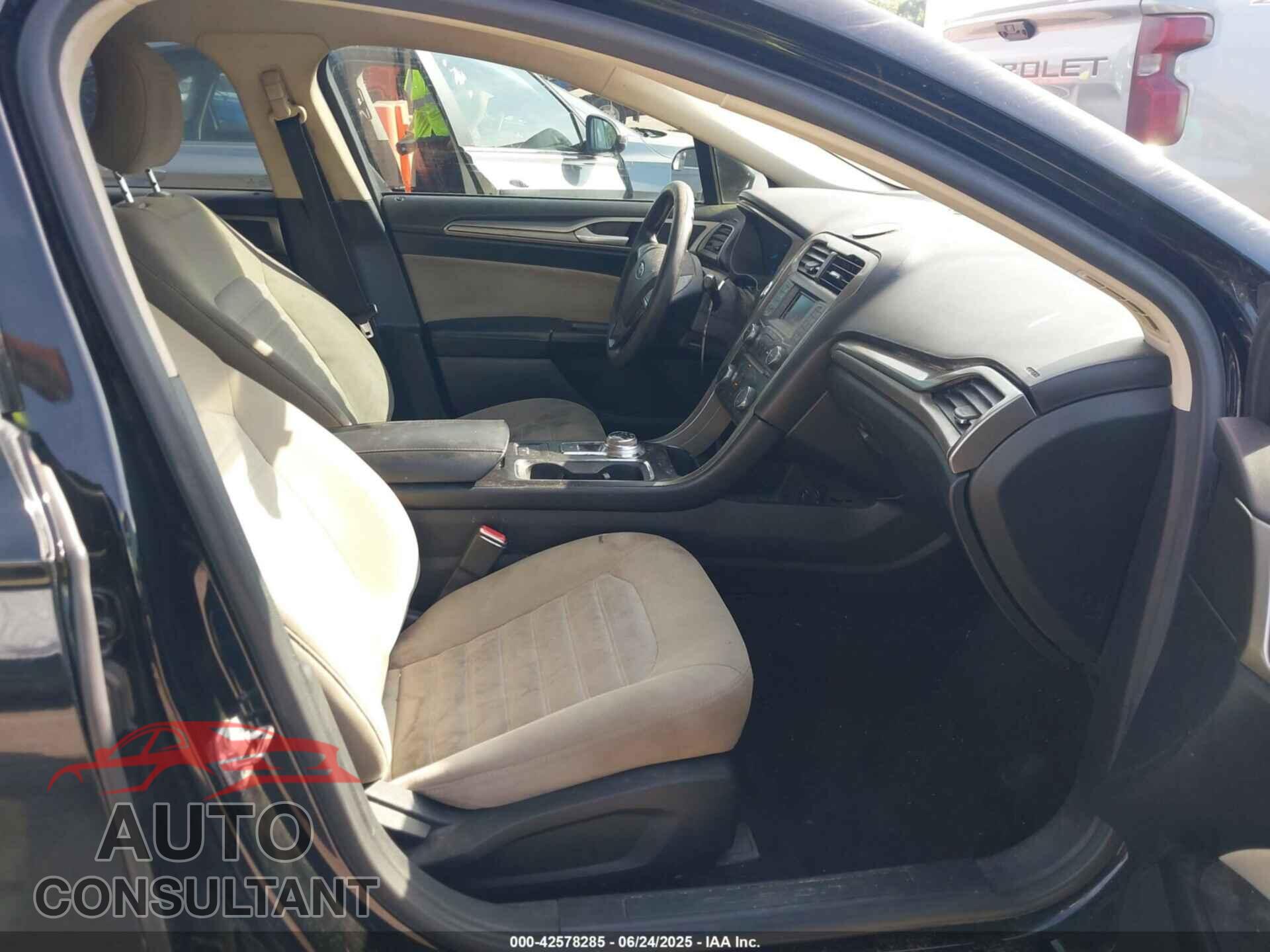 FORD FUSION 2017 - 3FA6P0G75HR184278
