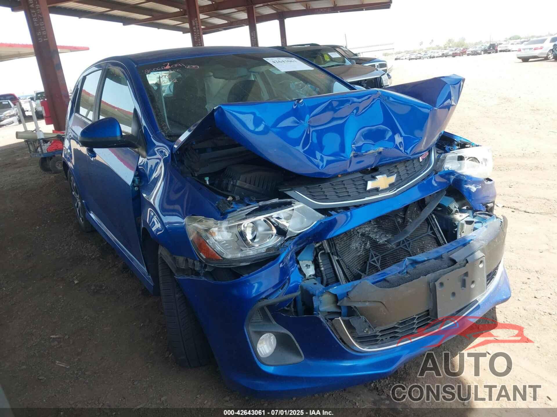 CHEVROLET SONIC 2017 - 1G1JD6SH5H4136572