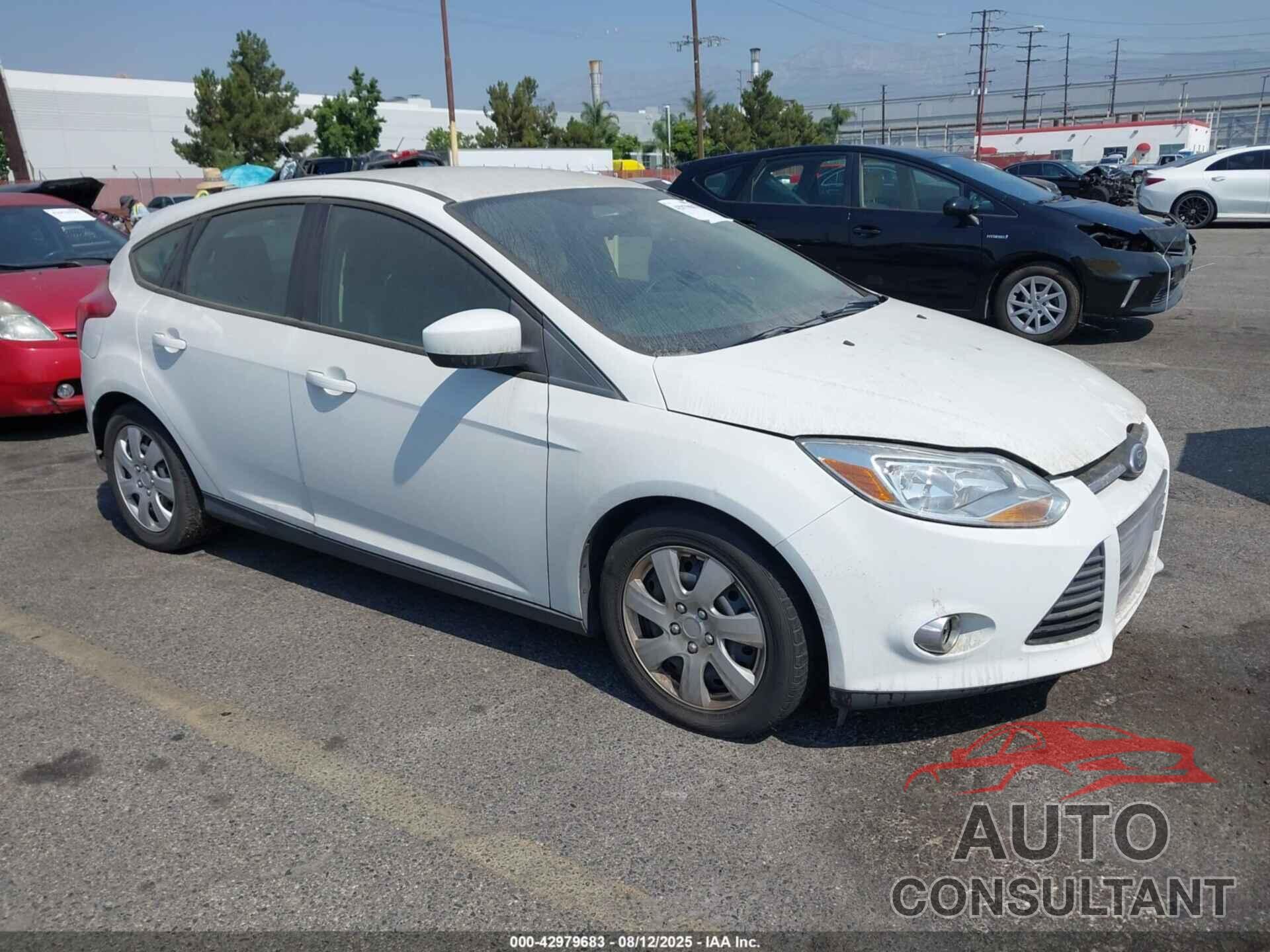 FORD FOCUS 2012 - 1FAHP3K2XCL469622