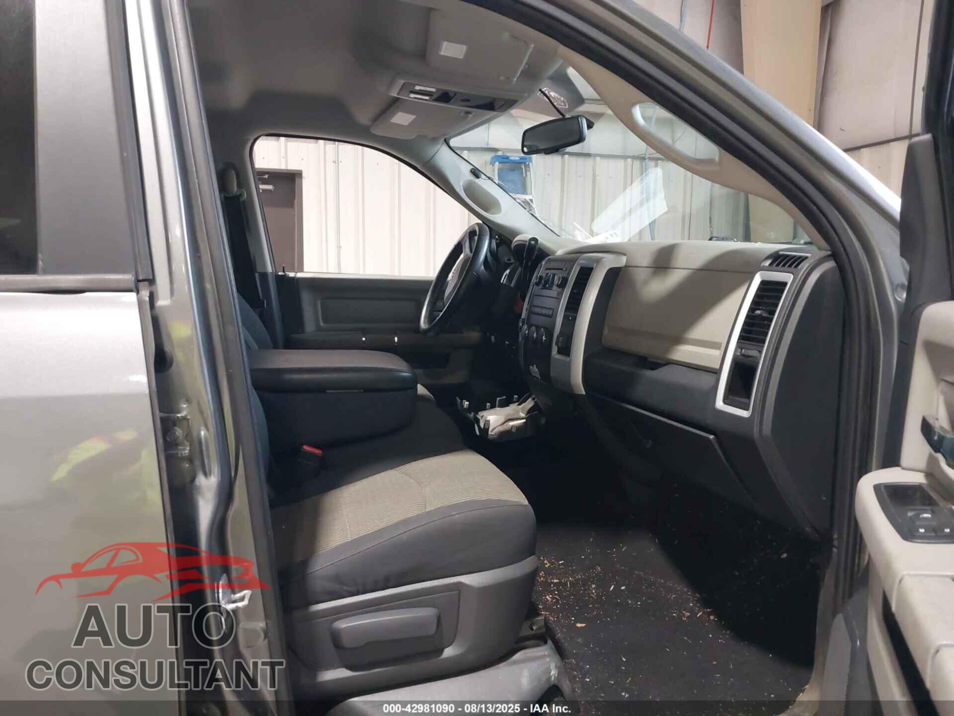 DODGE RAM 1500 2009 - 1D3HV13T29S751996