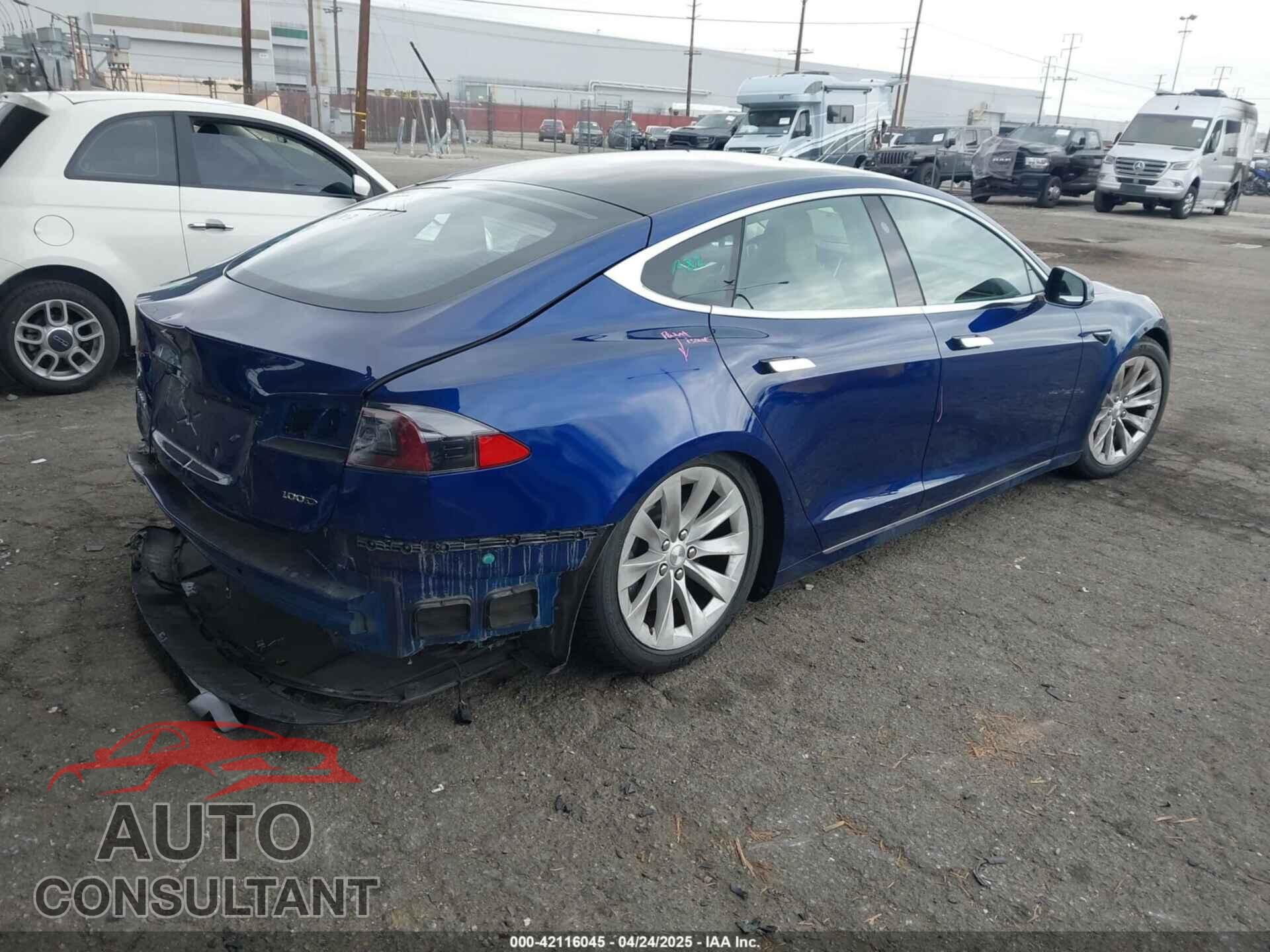 TESLA MODEL S 2017 - 5YJSA1E21HF205507