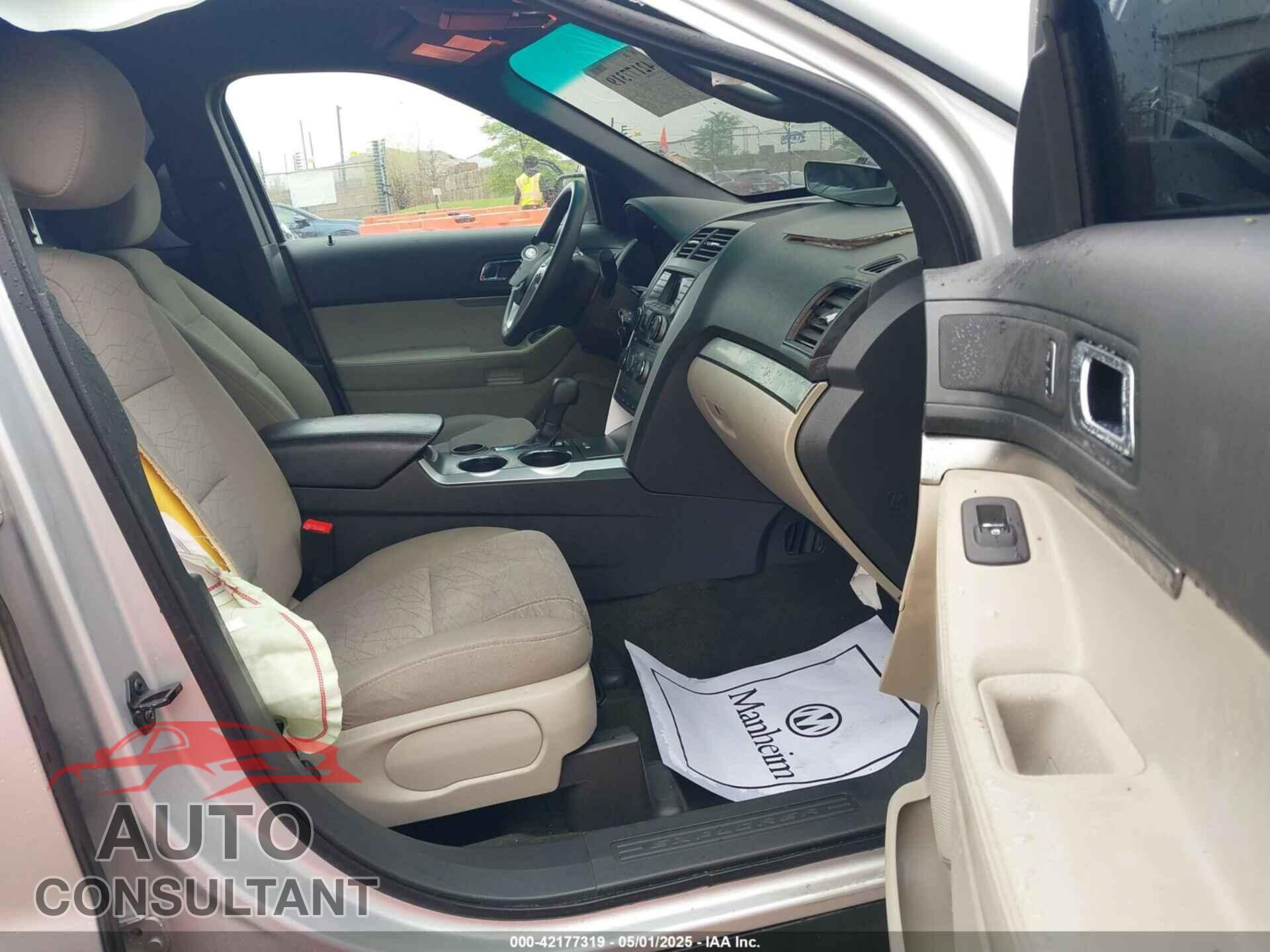 FORD EXPLORER 2013 - 1FM5K7B89DGC28776