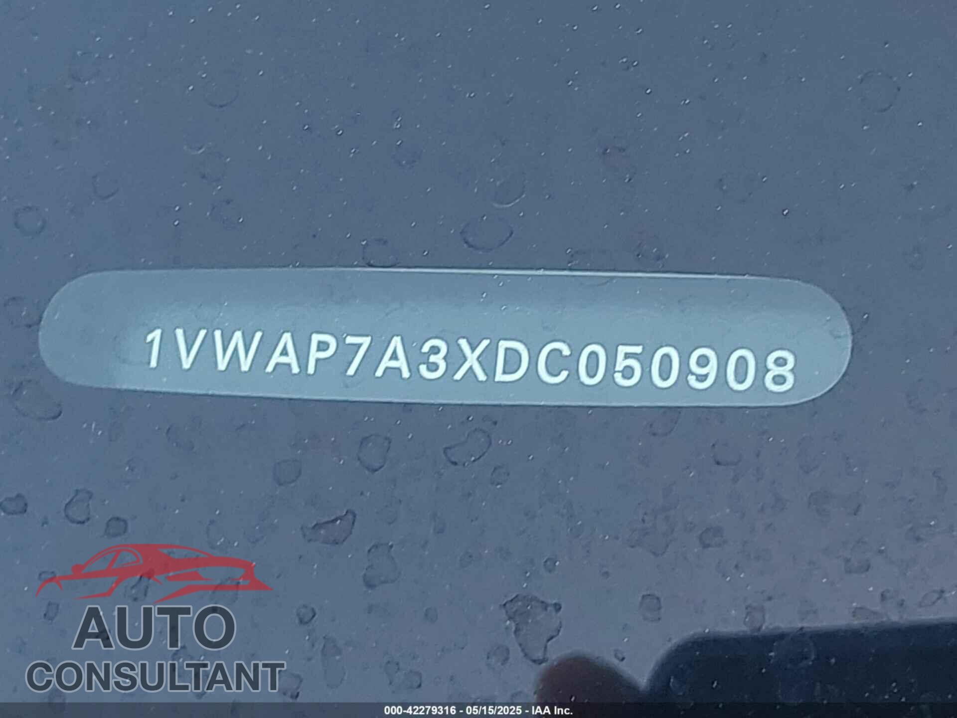 VOLKSWAGEN PASSAT 2013 - 1VWAP7A3XDC050908