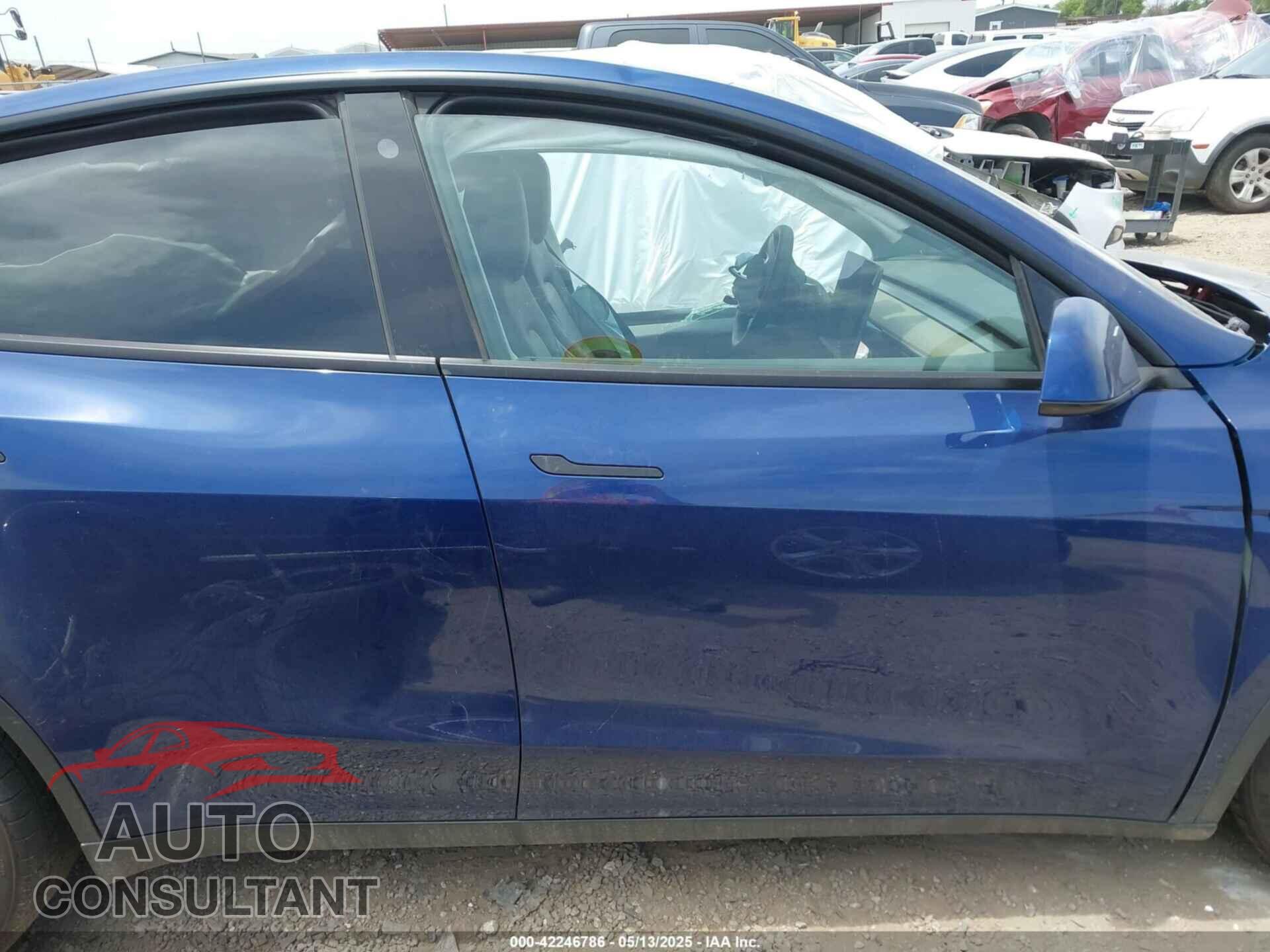 TESLA MODEL Y 2022 - 7SAYGDEE2NF480161