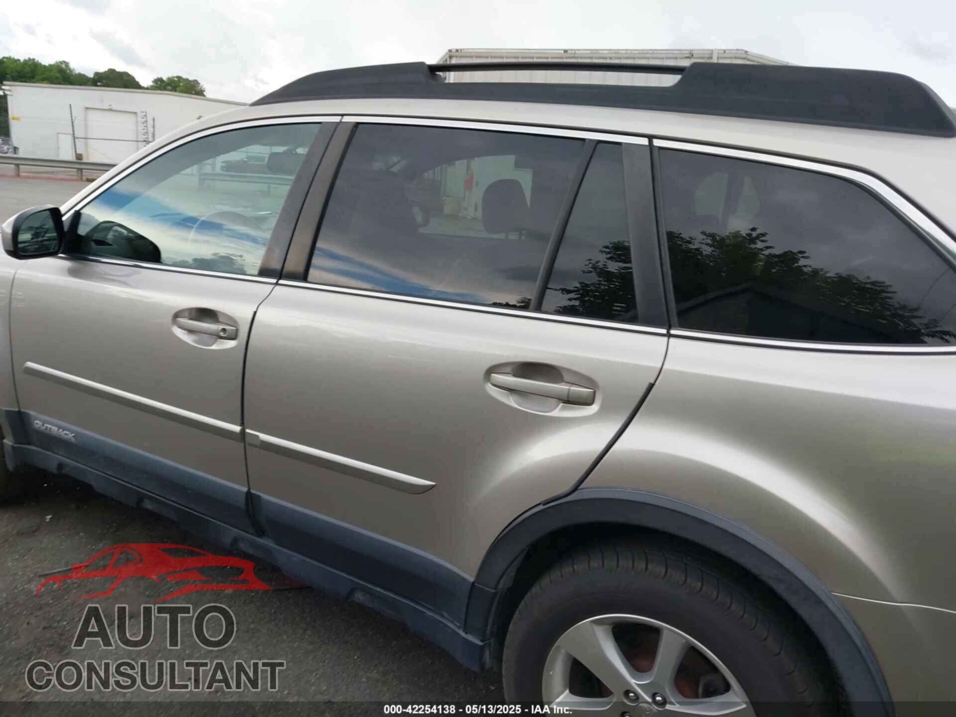 SUBARU OUTBACK 2014 - 4S4BRCLC4E3291478