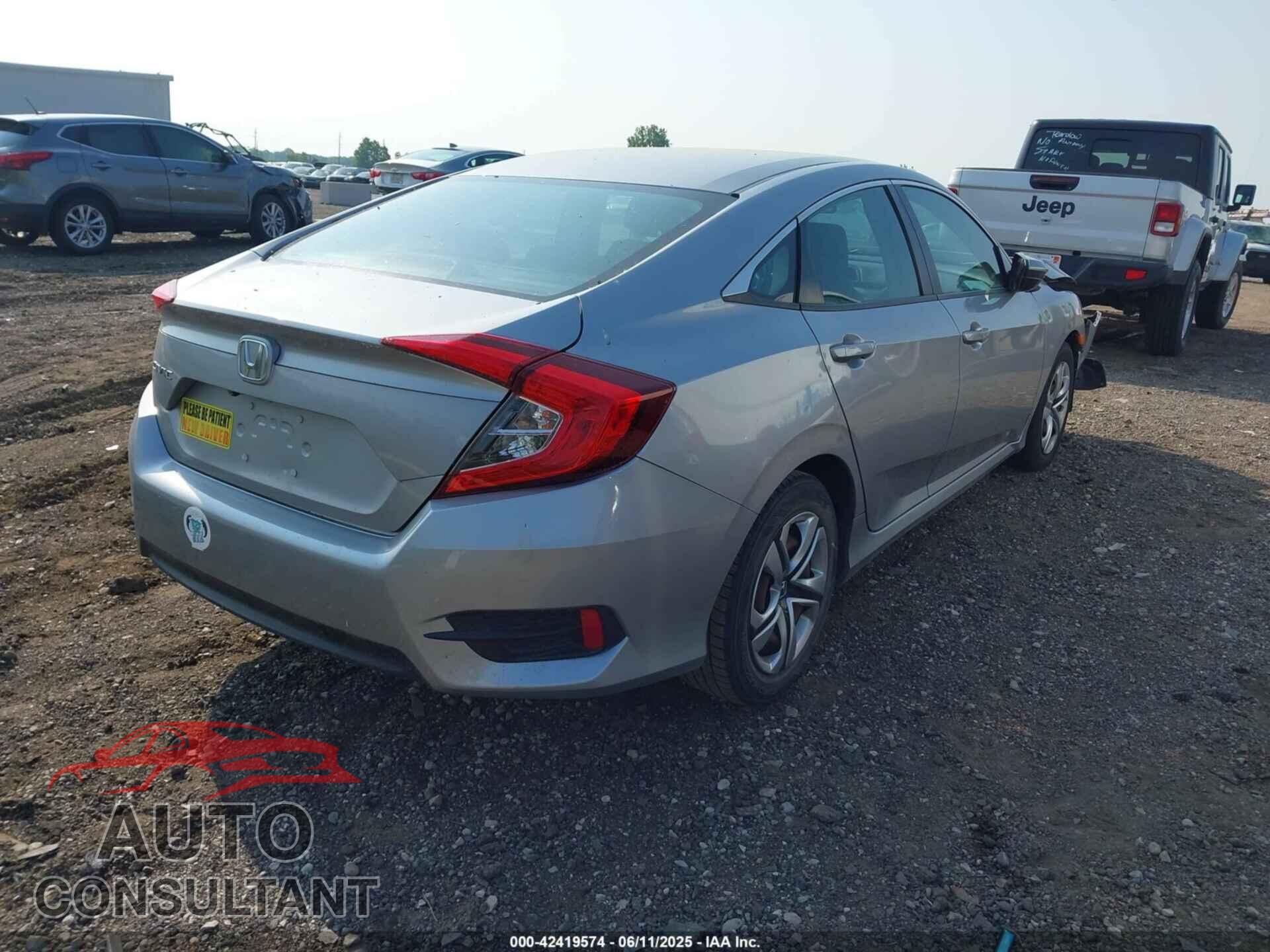 HONDA CIVIC 2017 - 19XFC2F56HE010325