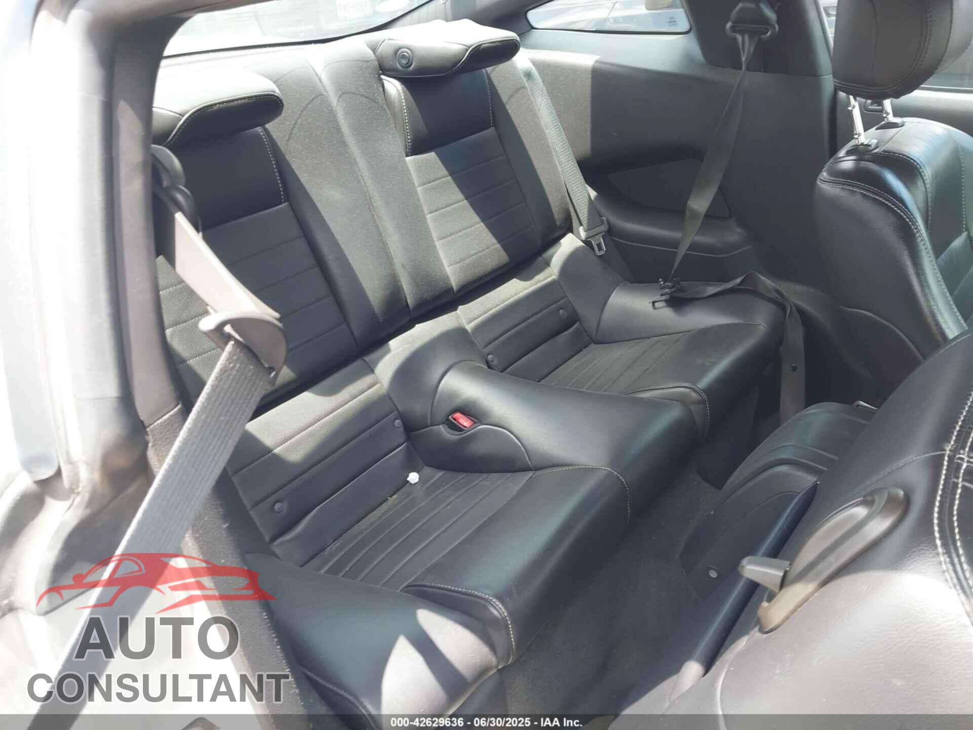FORD MUSTANG 2013 - 1ZVBP8AM7D5242049