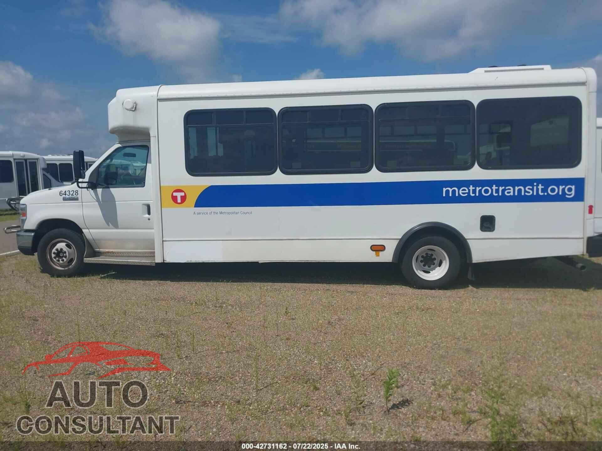 FORD E-450 CUTAWAY 2017 - 1FDFE4FS5HDC77724