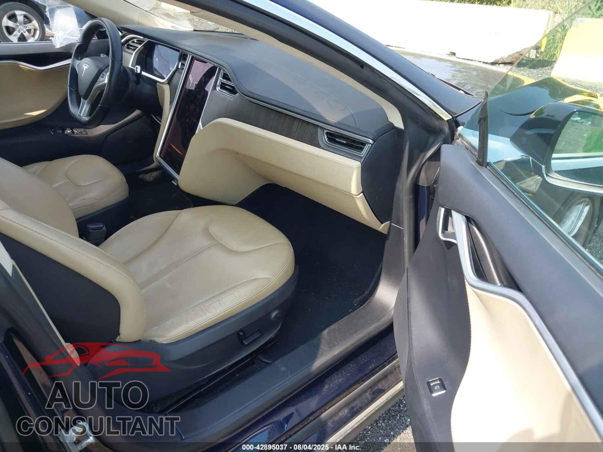 TESLA MODEL S 2013 - 5YJSA1CN0DFP04516