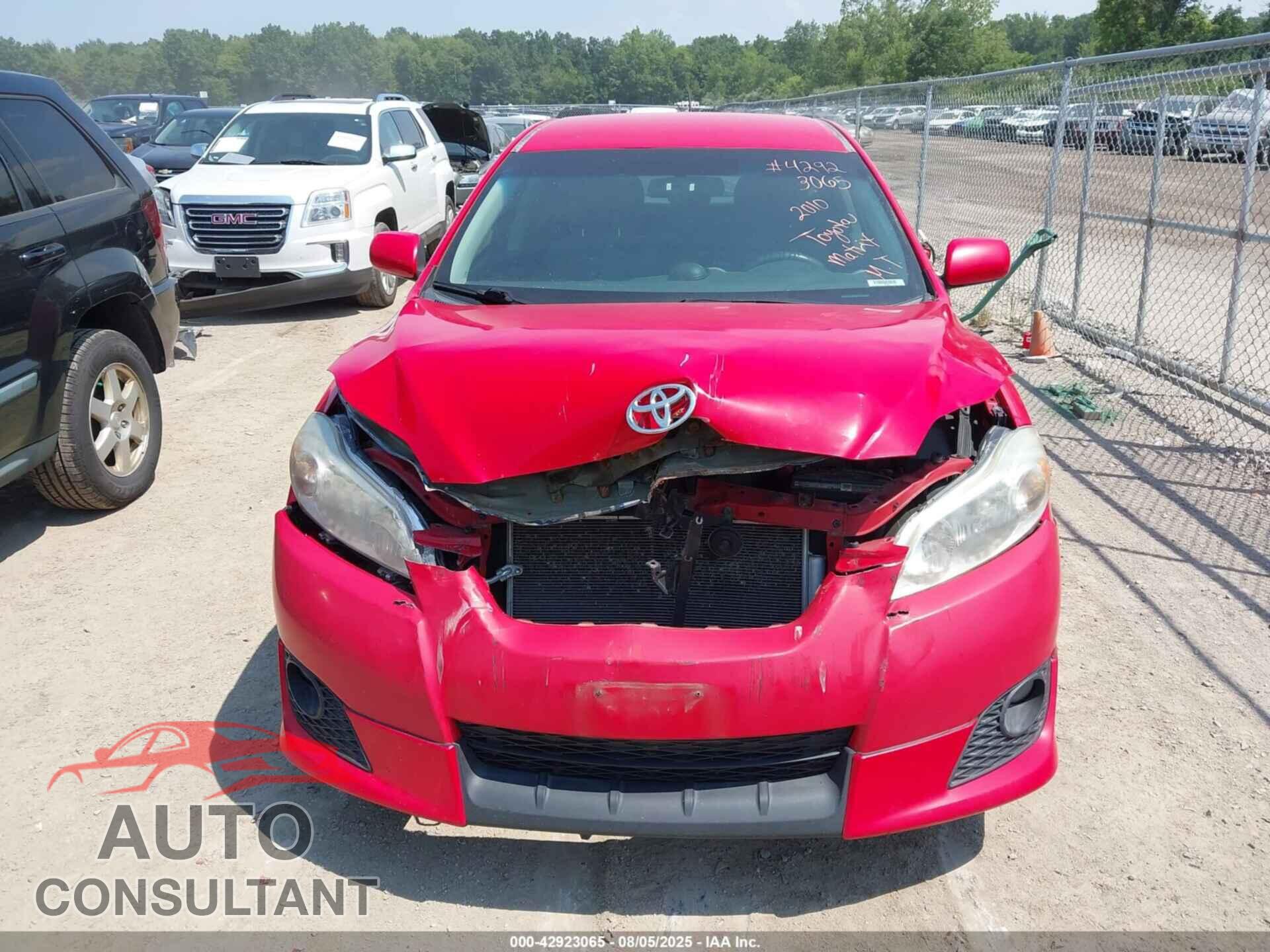 TOYOTA MATRIX 2010 - 2T1KU4EEXAC511697