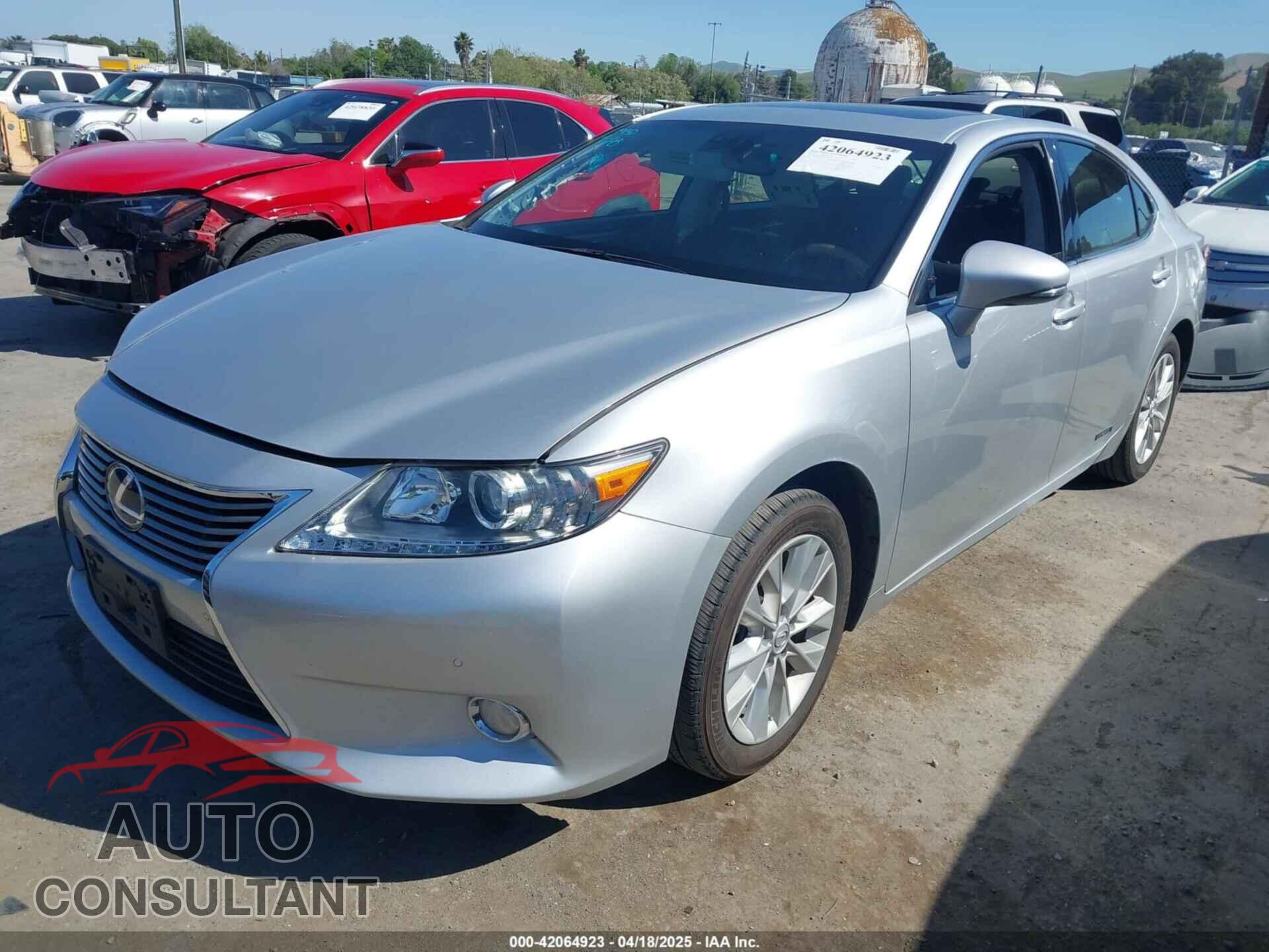 LEXUS ES 300H 2013 - JTHBW1GG8D2026533