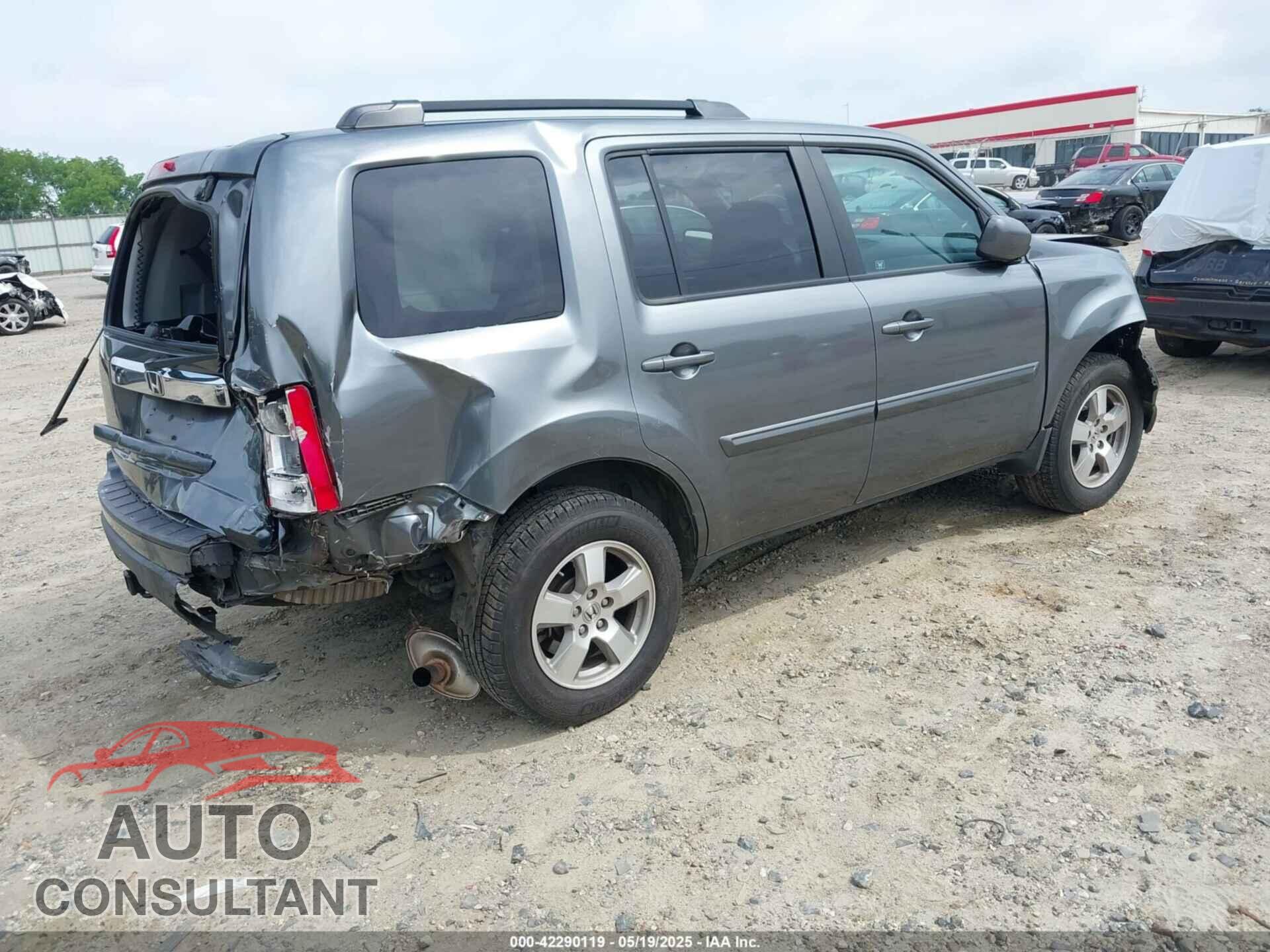 HONDA PILOT 2011 - 5FNYF3H45BB045806