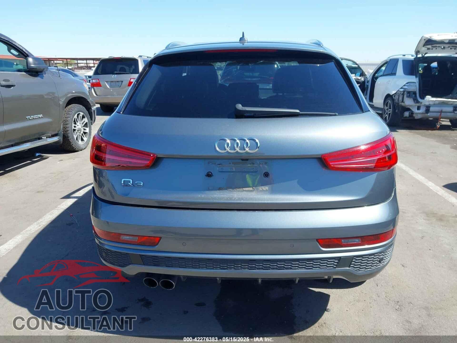 AUDI Q3 2017 - WA1FCCFS0HR003509