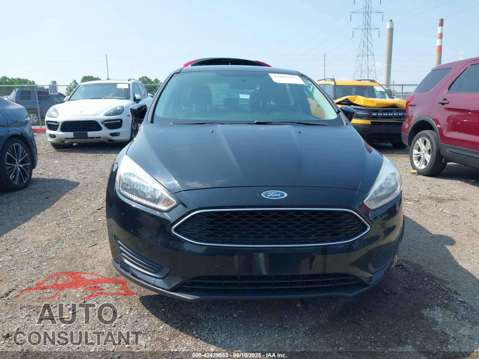 FORD FOCUS 2017 - 1FADP3F23HL231305