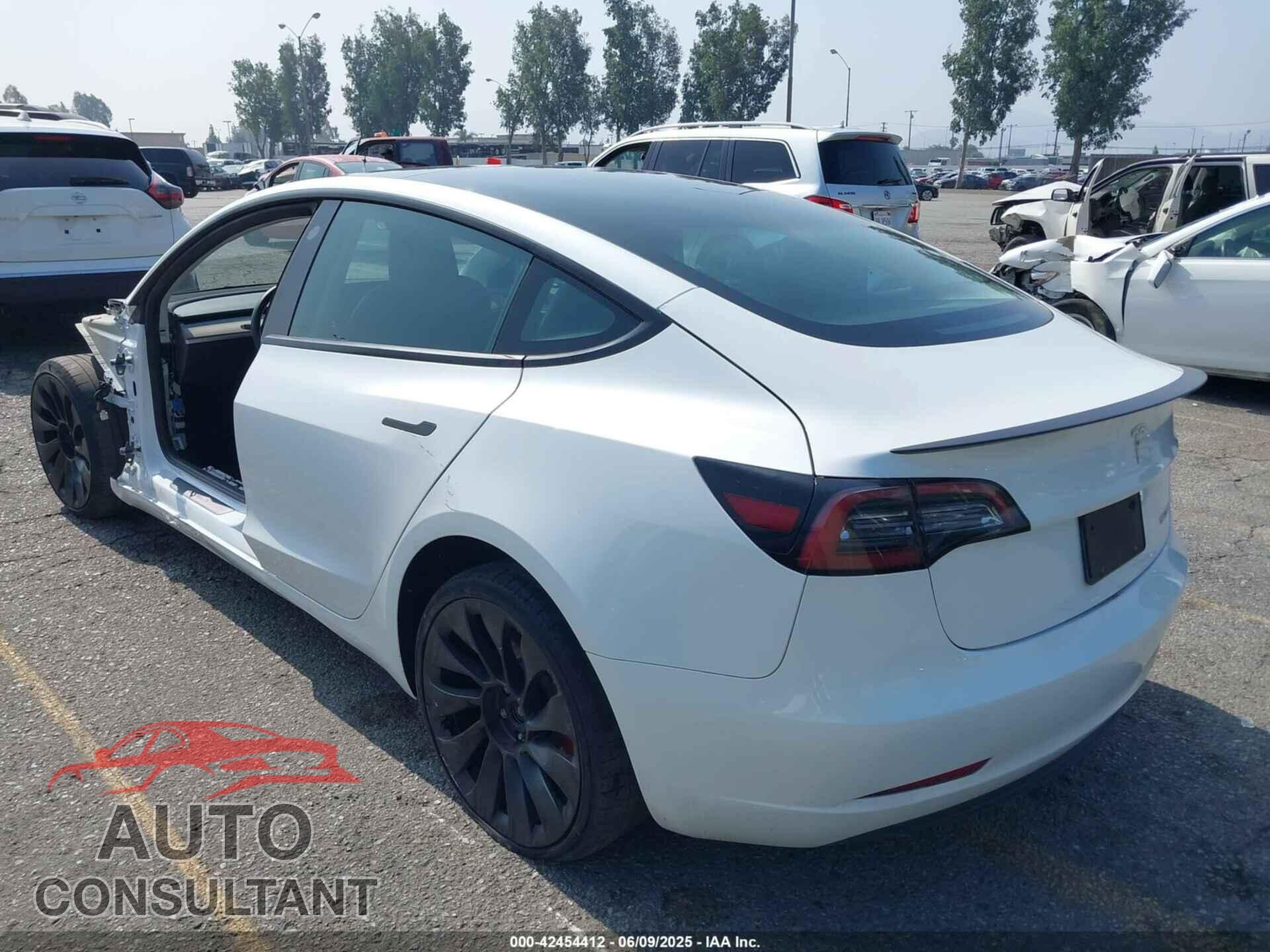 TESLA MODEL 3 2023 - 5YJ3E1EC8PF504525