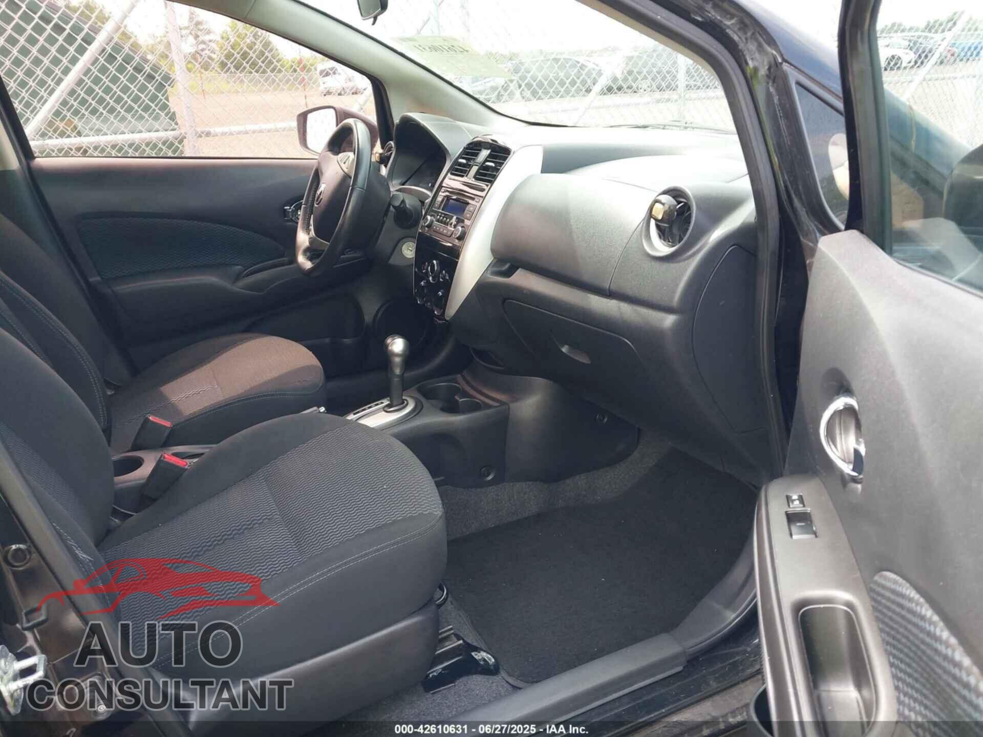 NISSAN VERSA NOTE 2015 - 3N1CE2CP7FL392413