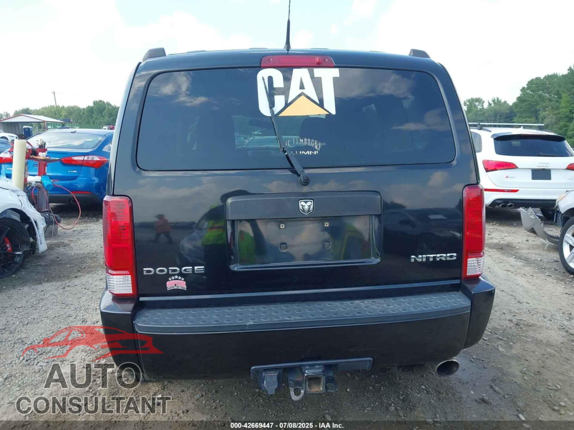 DODGE NITRO 2011 - 1D4PU4GK8BW537638