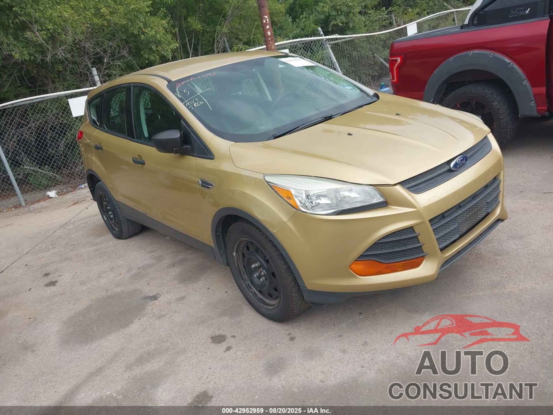 FORD ESCAPE 2015 - 1FMCU0F77FUB39951