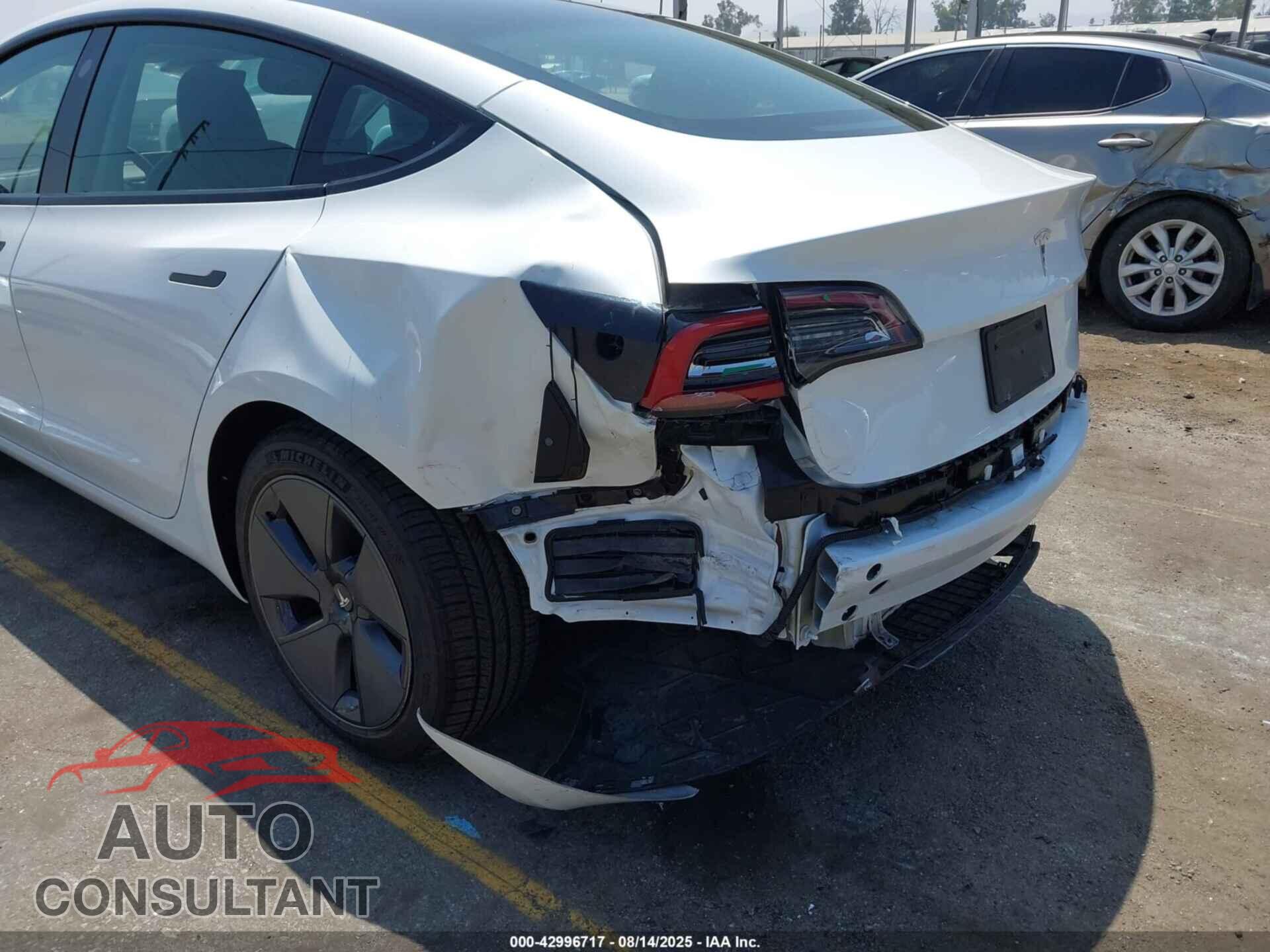 TESLA MODEL 3 2023 - 5YJ3E1EA9PF499043
