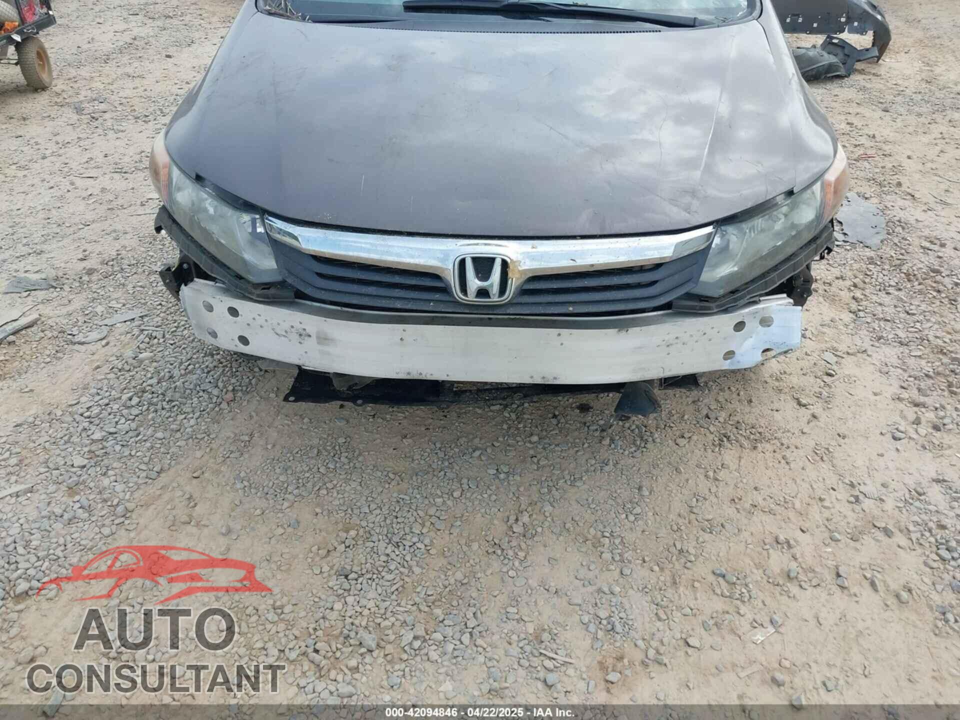 HONDA CIVIC 2012 - 2HGFB2F57CH528266