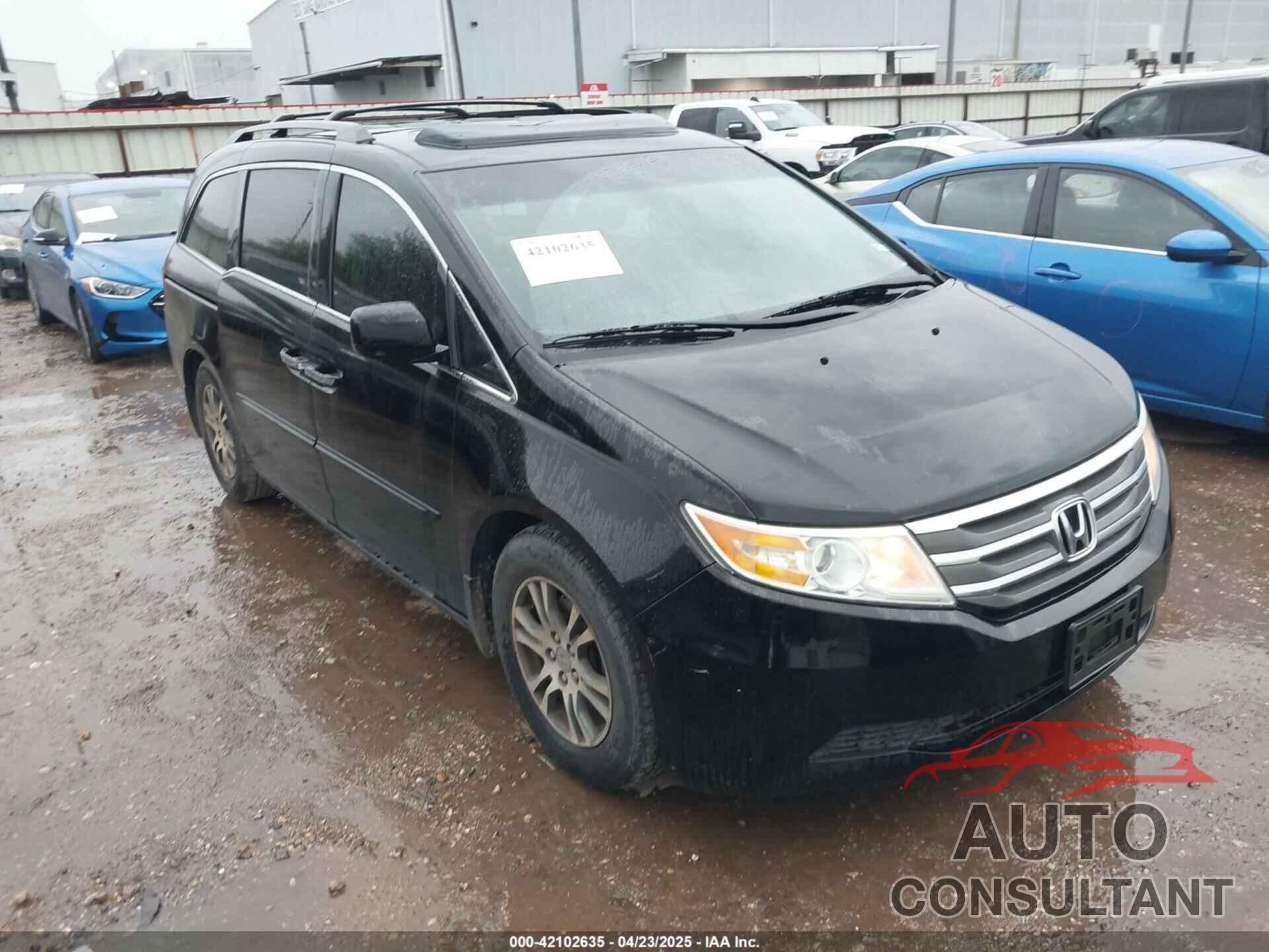 HONDA ODYSSEY 2013 - 5FNRL5H60DB023645