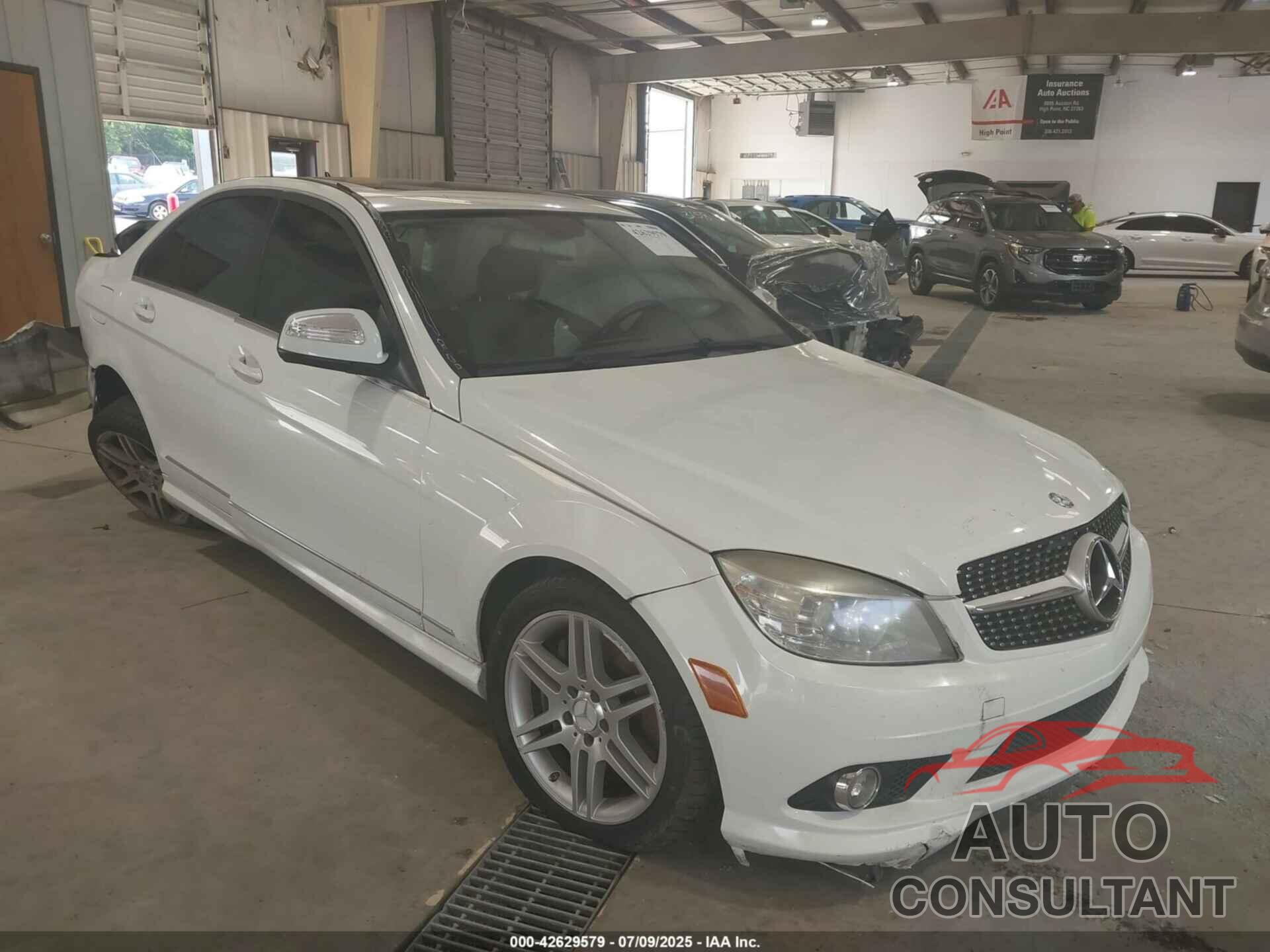 MERCEDES-BENZ C 350 2009 - WDDGF56X49R047657