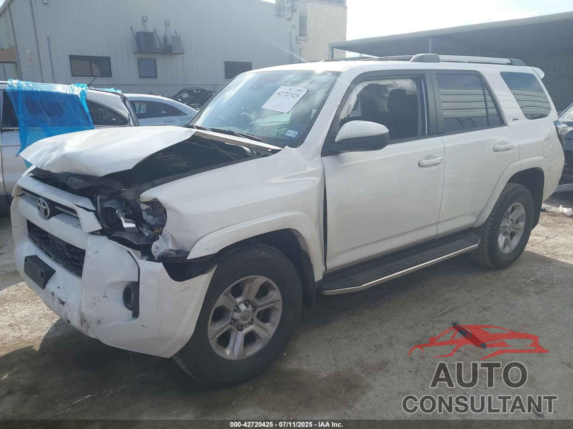 TOYOTA 4RUNNER 2022 - JTEEU5JR6N5260929