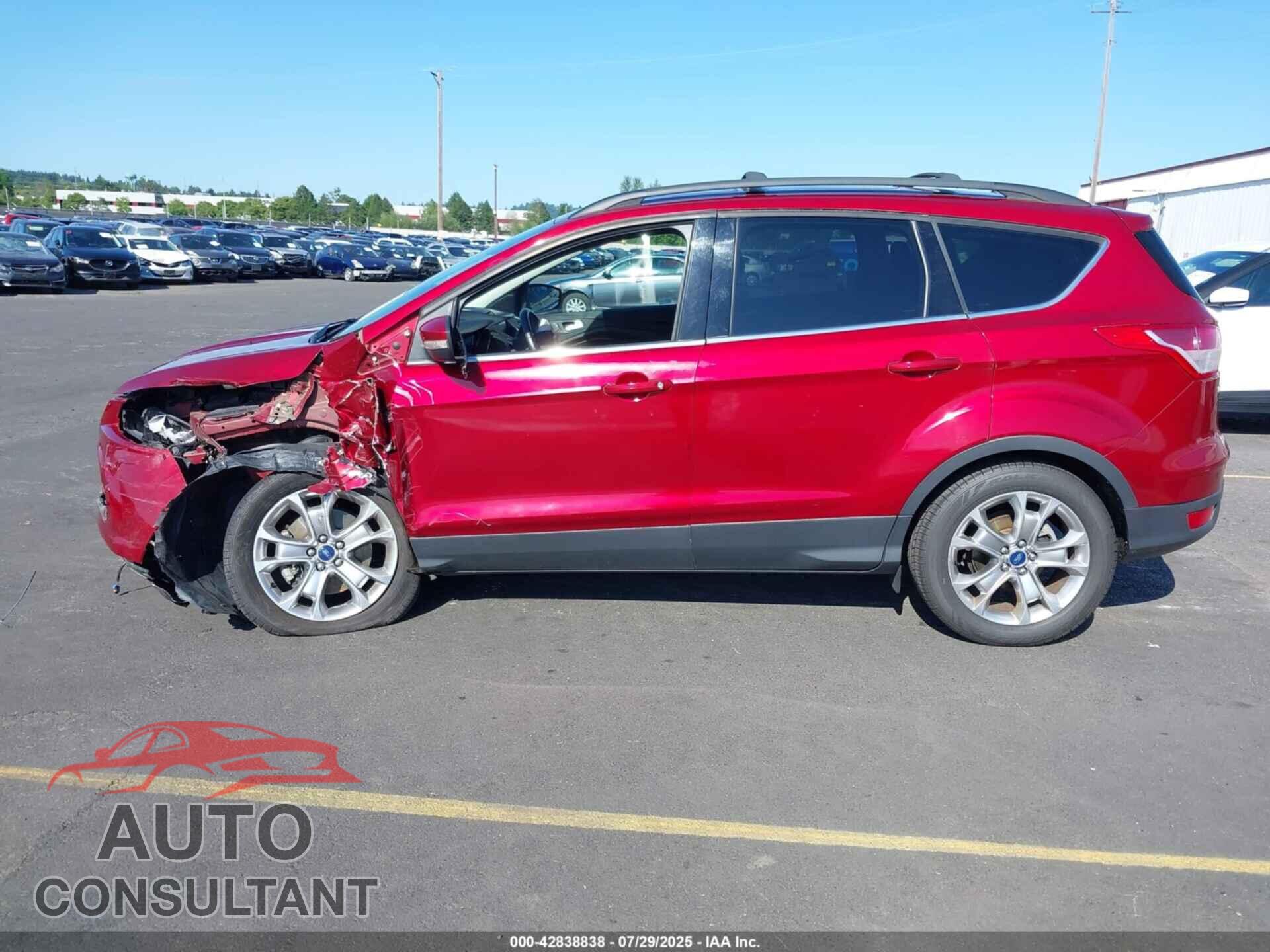 FORD ESCAPE 2013 - 1FMCU9H94DUB67061