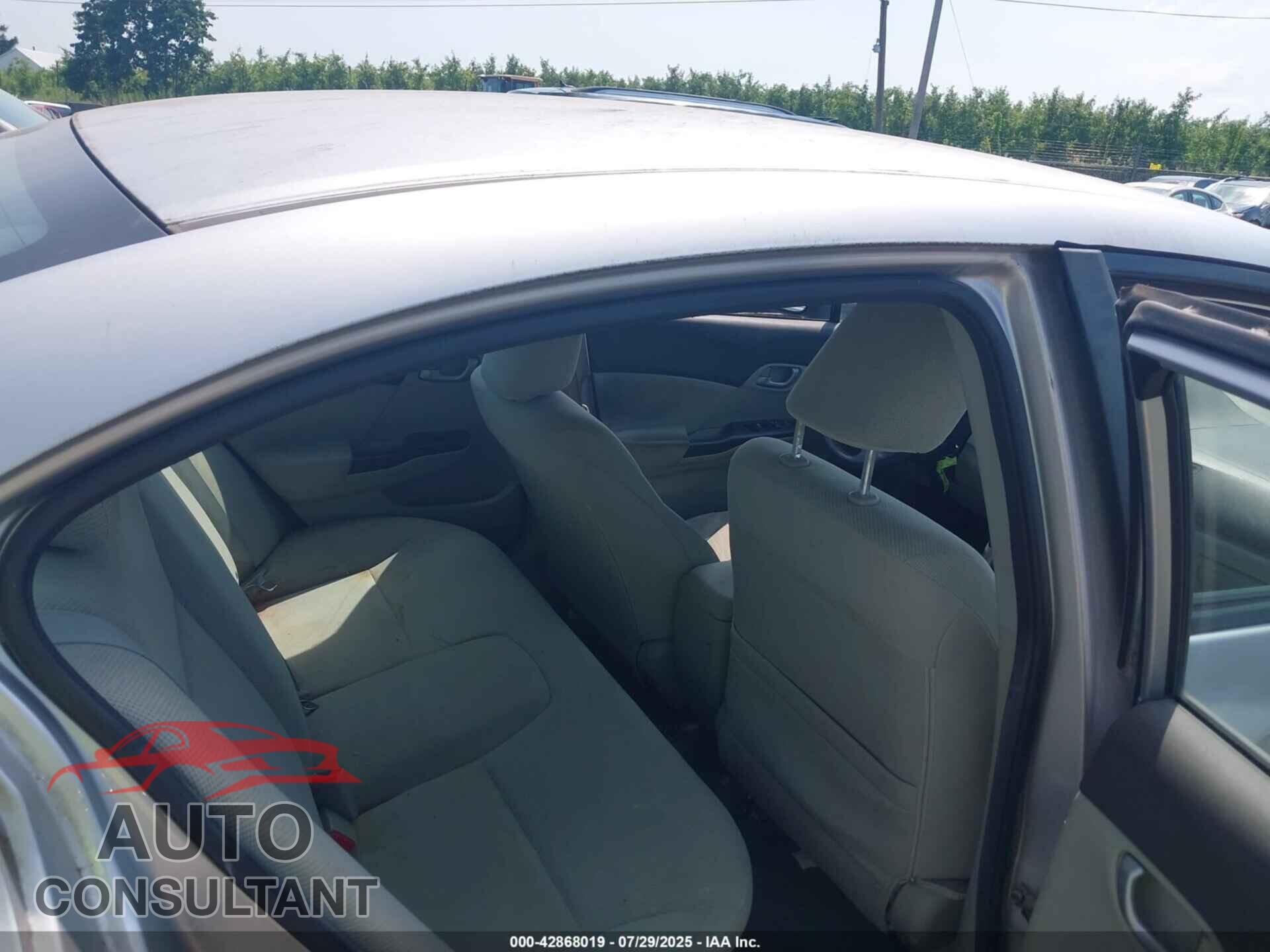 HONDA CIVIC 2012 - 19XFB2F52CE376861