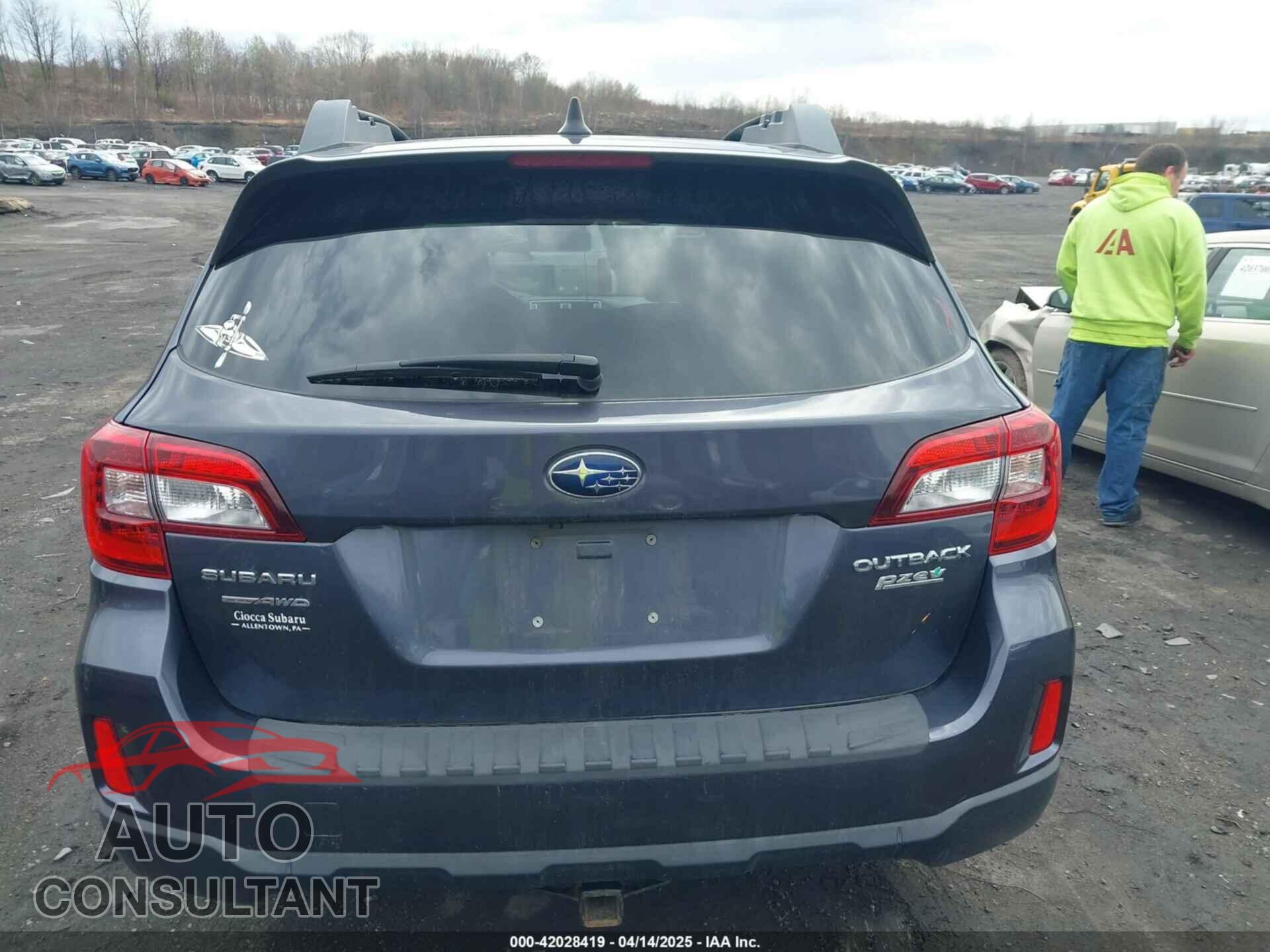 SUBARU OUTBACK 2017 - 4S4BSACC5H3238723